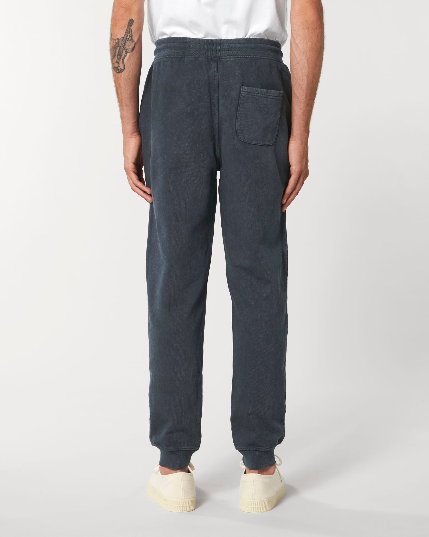 #Farbe_G. Dyed Aged India Ink Grey - C520