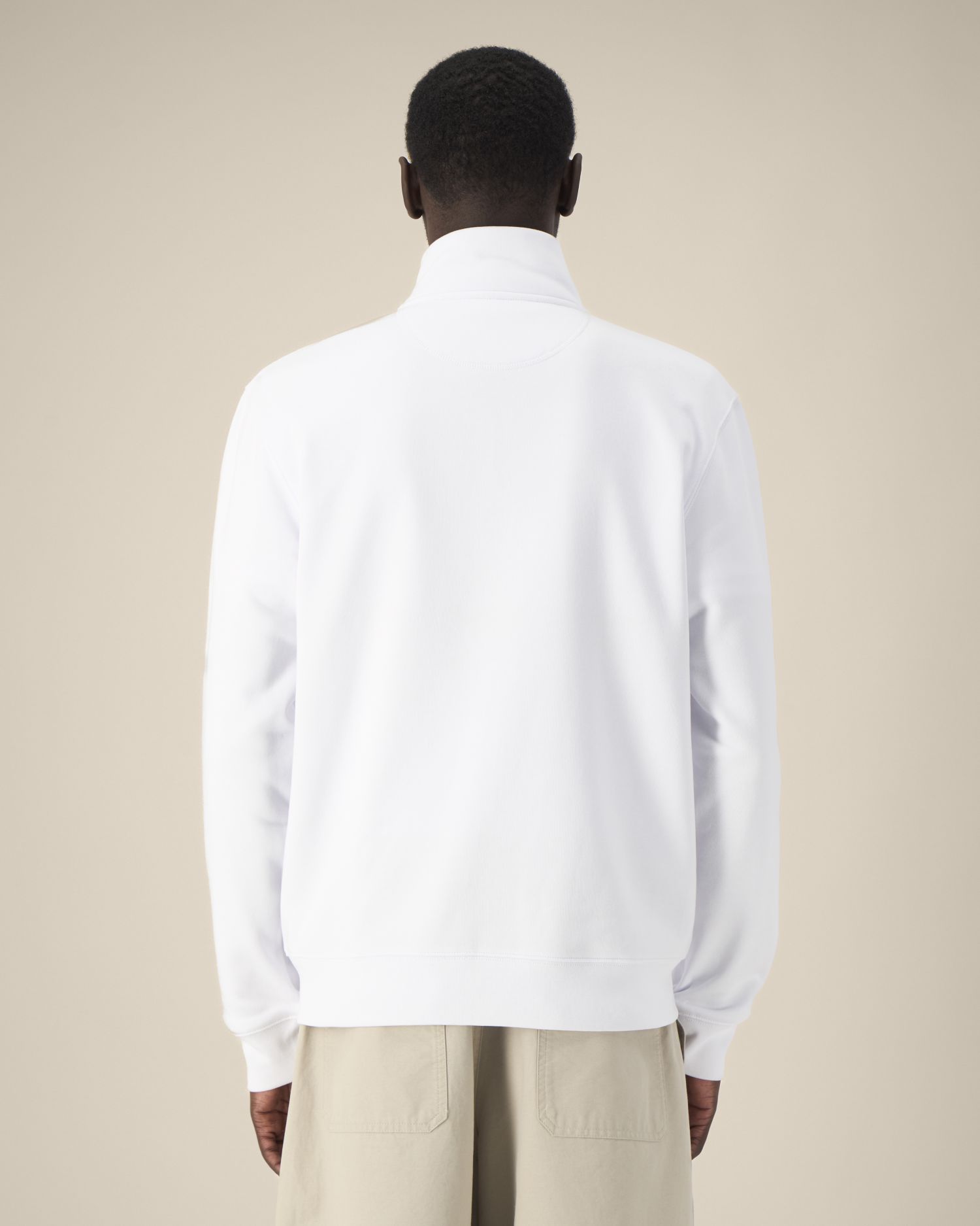 #Farbe_White - C001