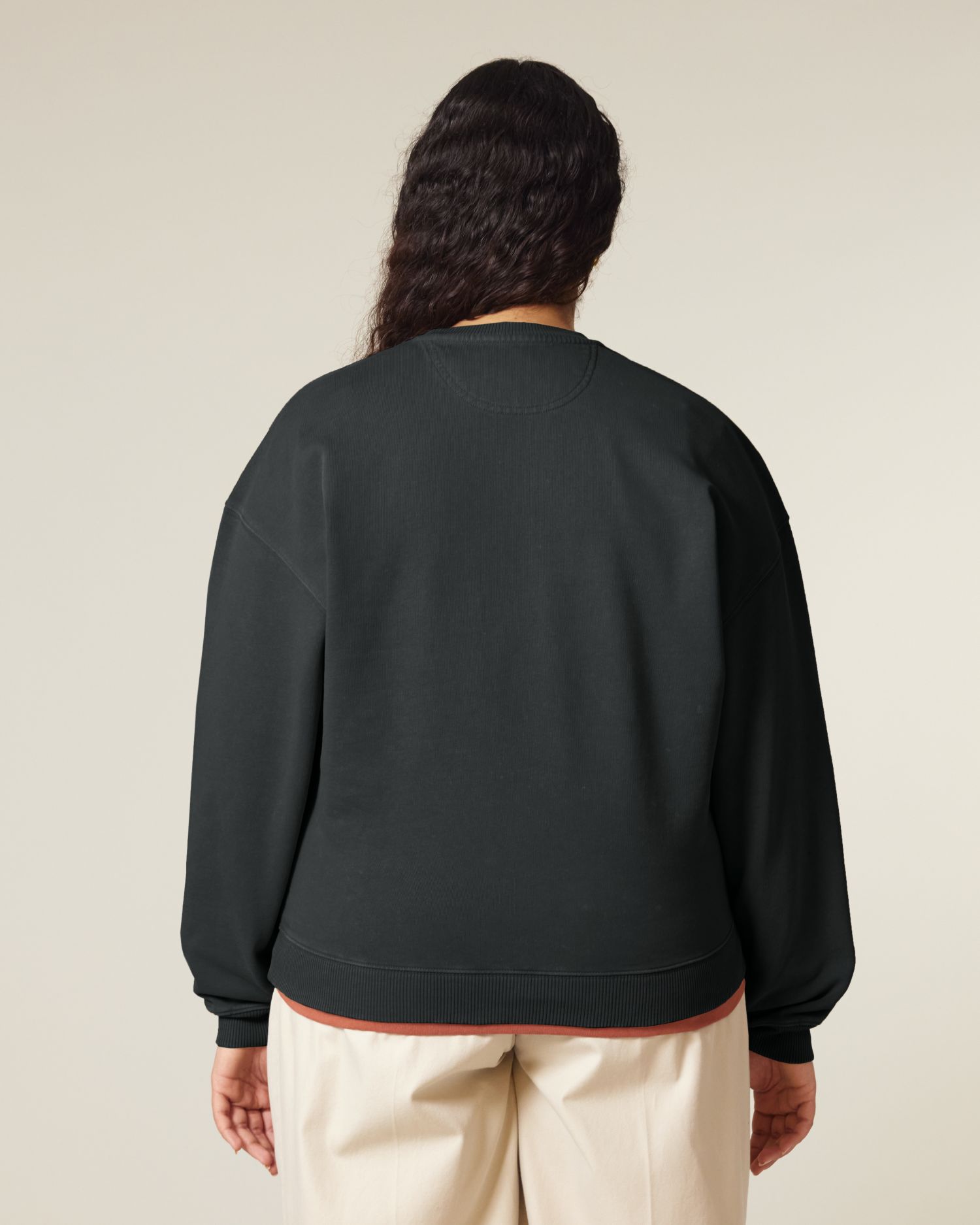 #Farbe_G. Dyed Black Rock - C140