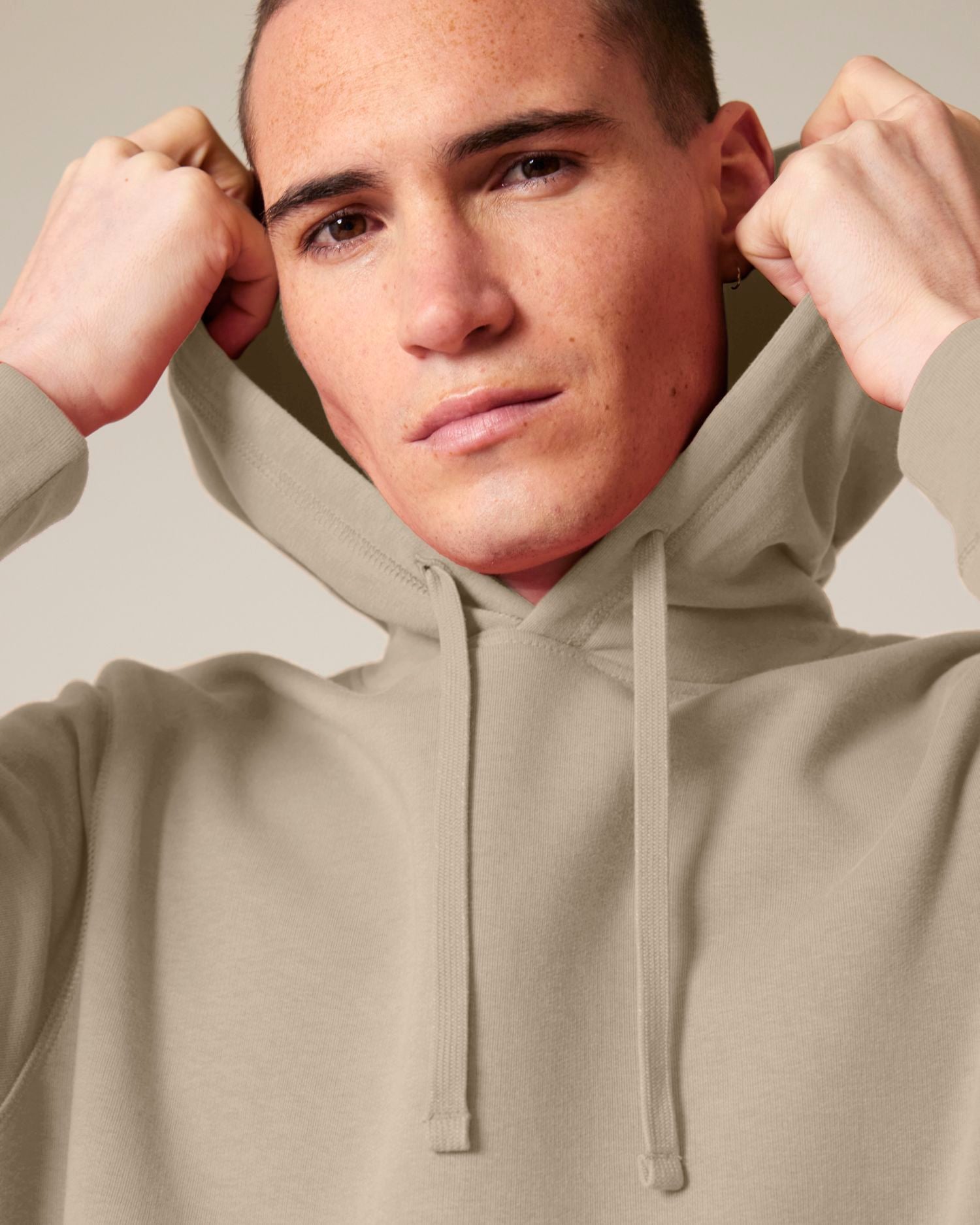 #Farbe_Desert Dust - C028