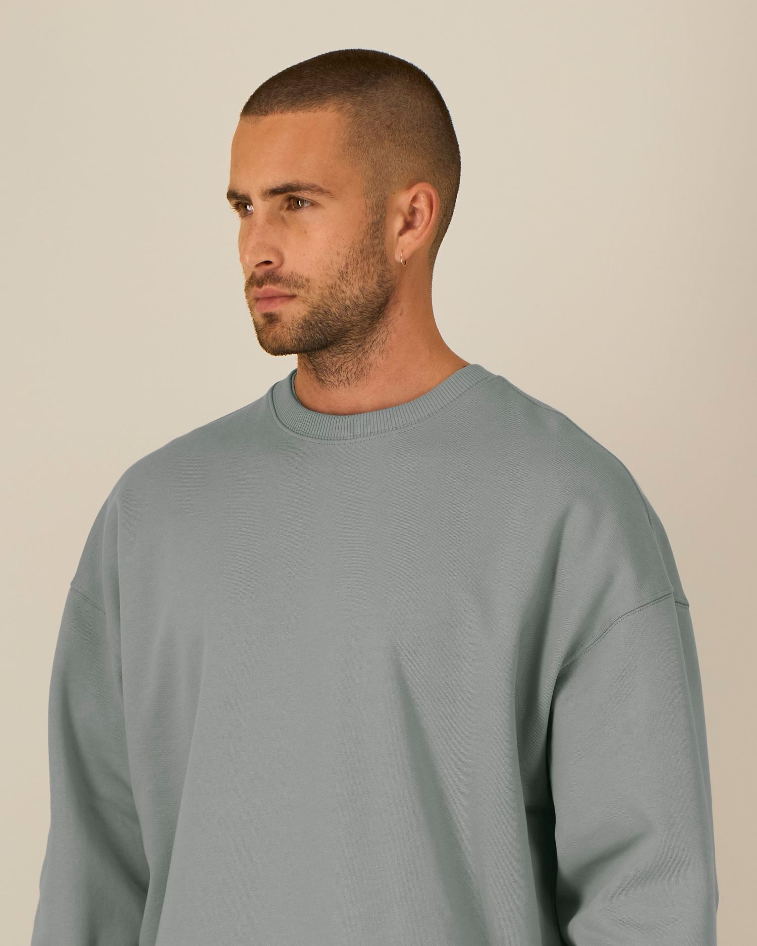 #Farbe_Misty Grey - C138