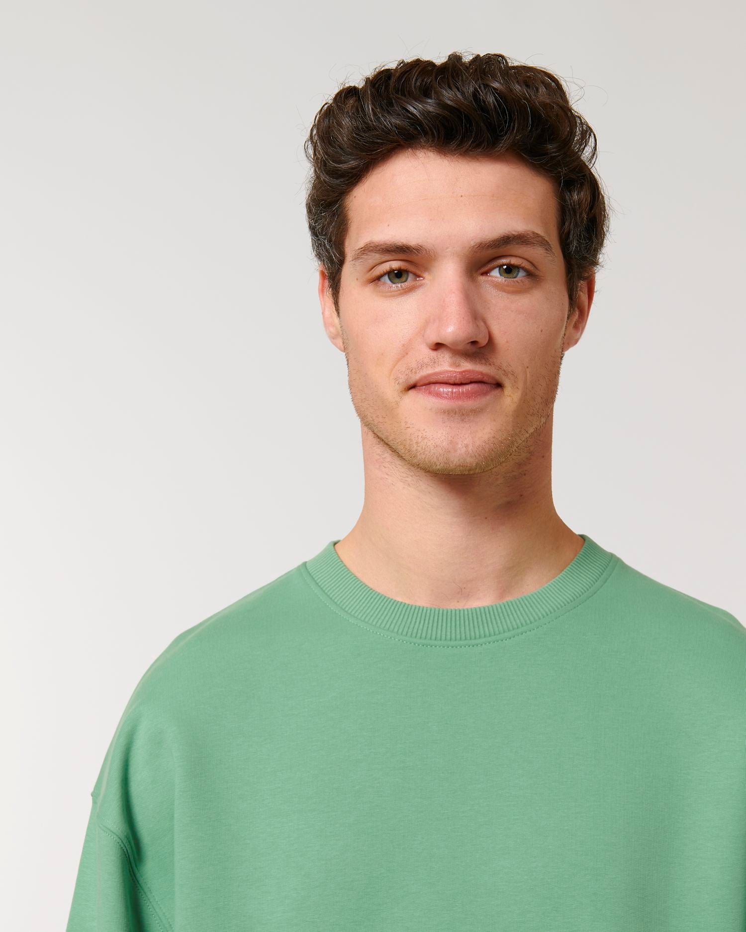 #Farbe_Dusty Mint - C066