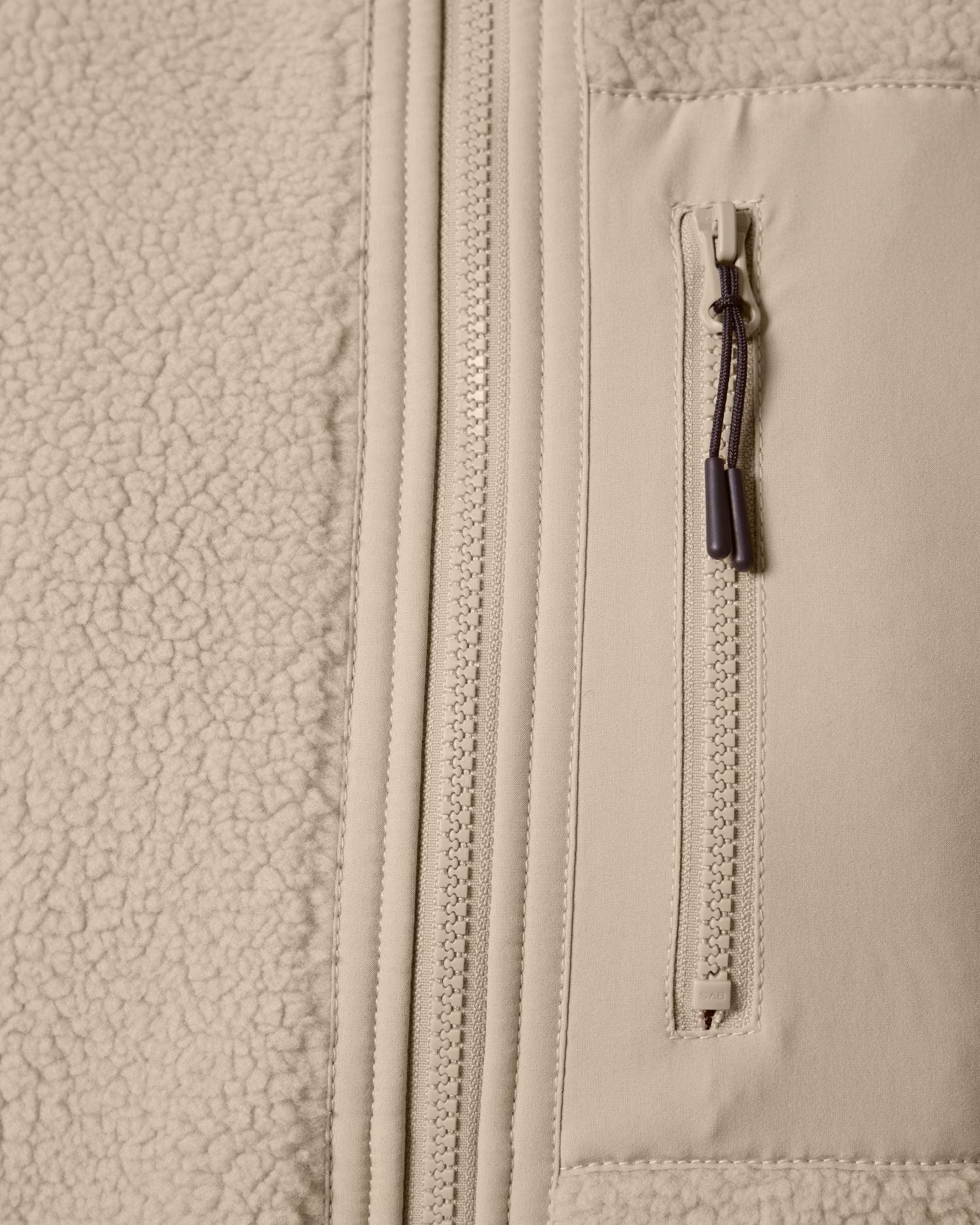 #Farbe_Desert Dust - C028