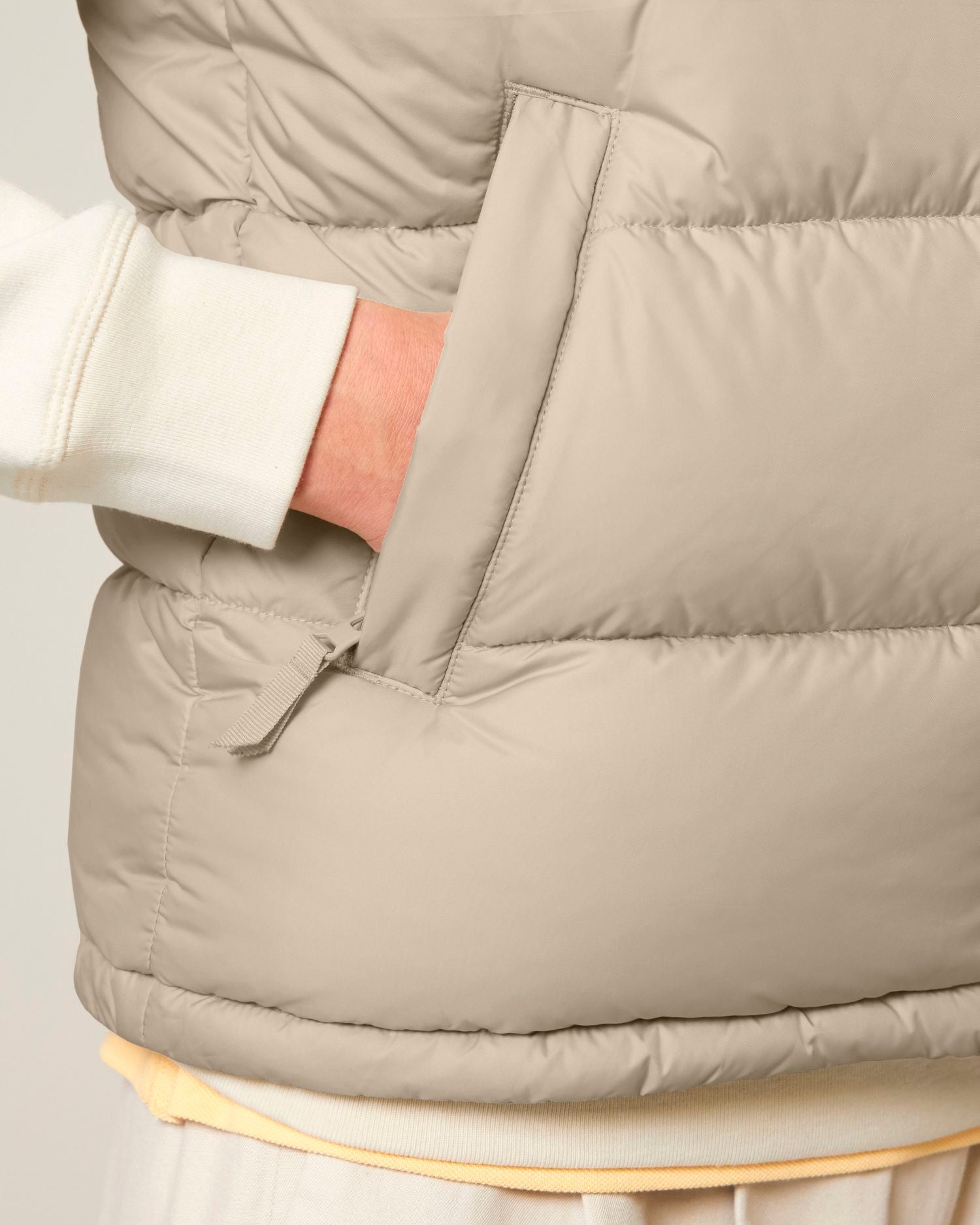 #Farbe_Desert Dust - C028