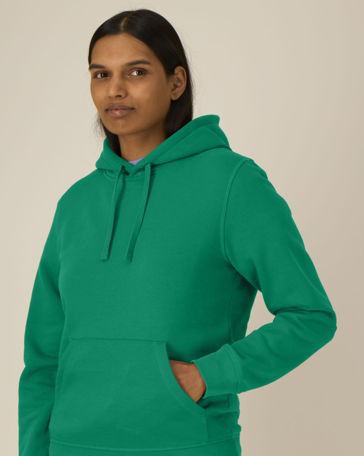 #Farbe_Verdant Green - C137