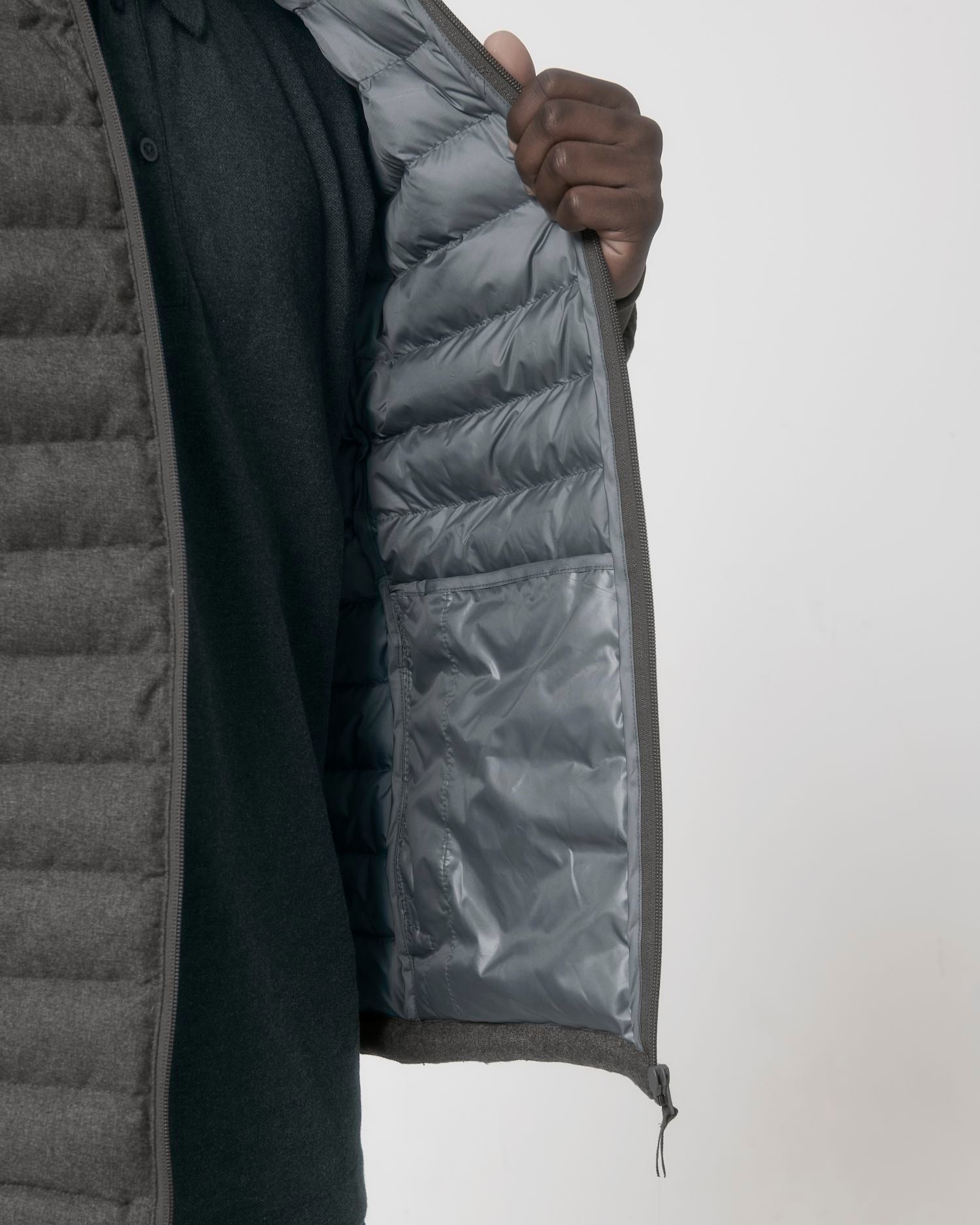 #Farbe_Deep Metal Heather Grey - C094