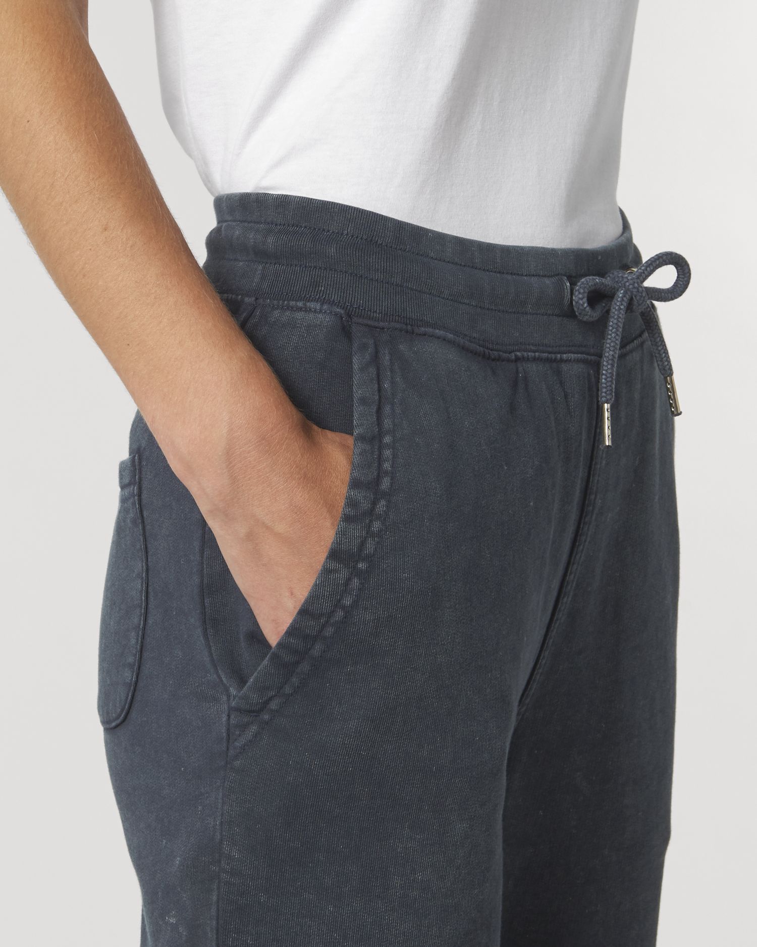 #Farbe_G. Dyed Aged India Ink Grey - C520