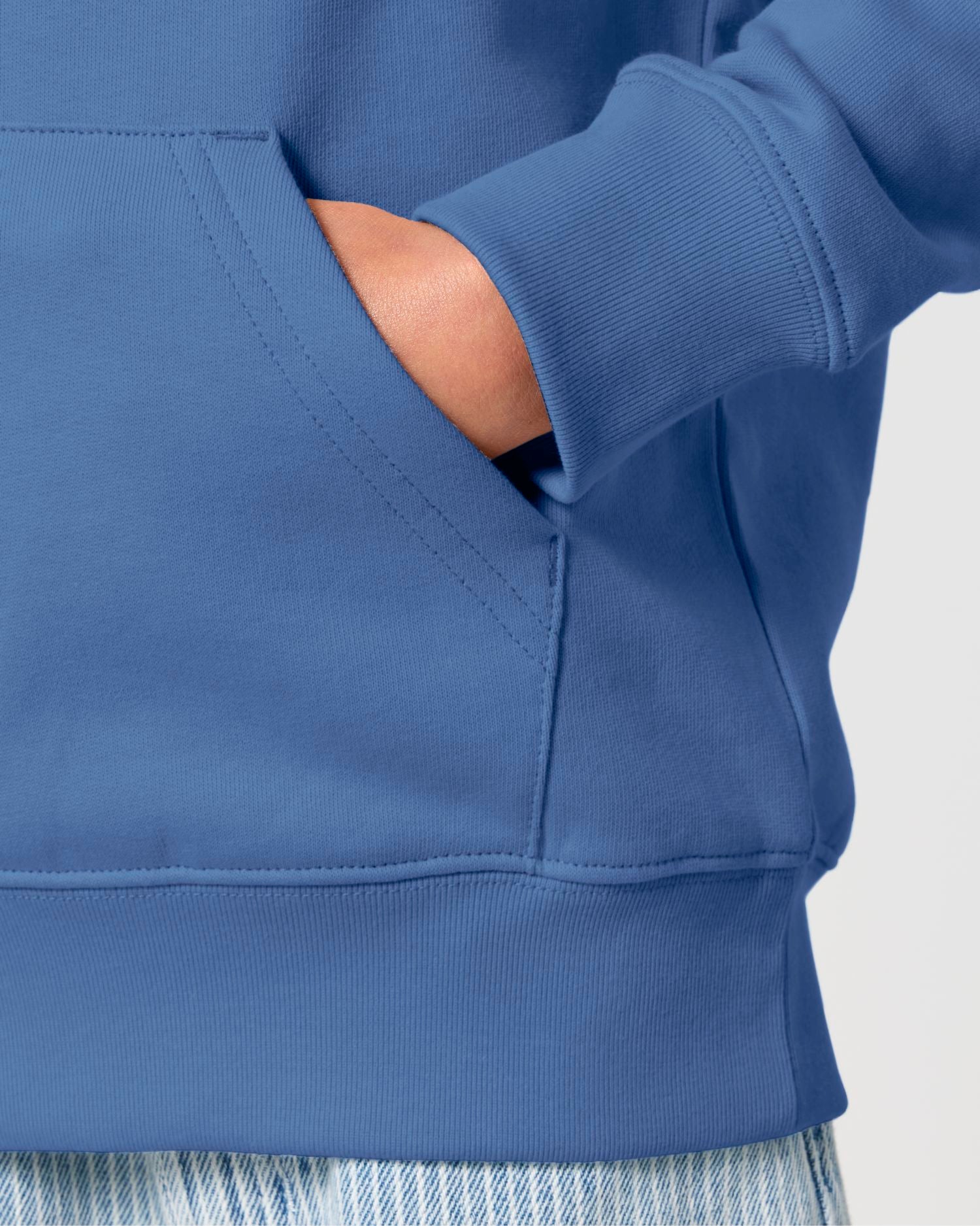 #Farbe_Bright Blue - C053