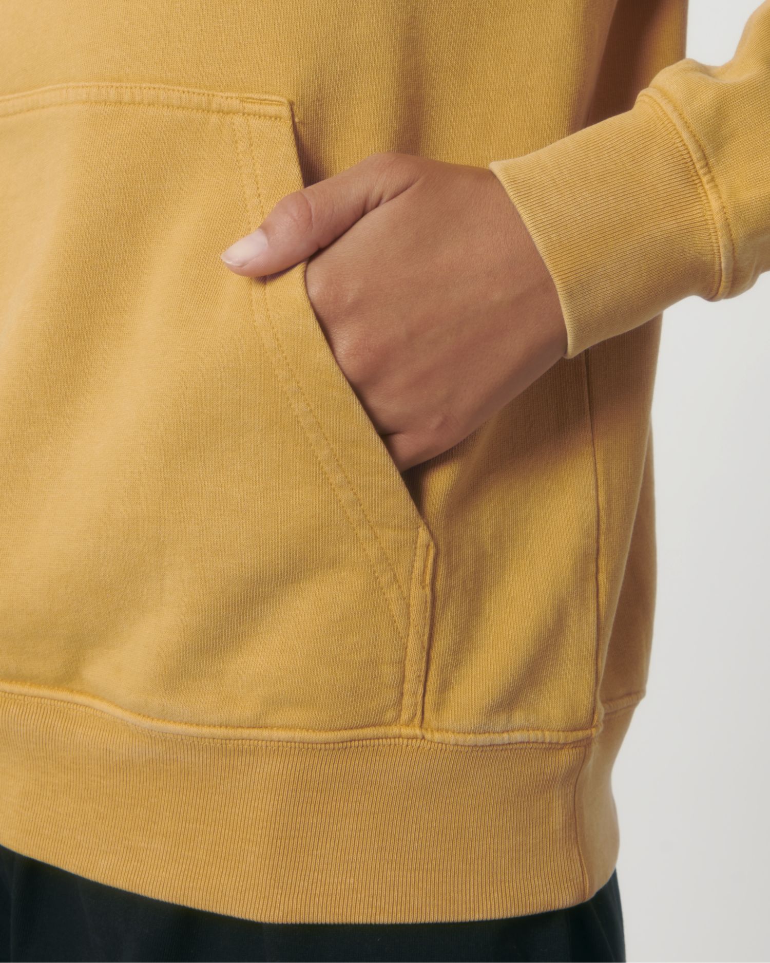 #Farbe_G. Dyed Gold Ochre - C141