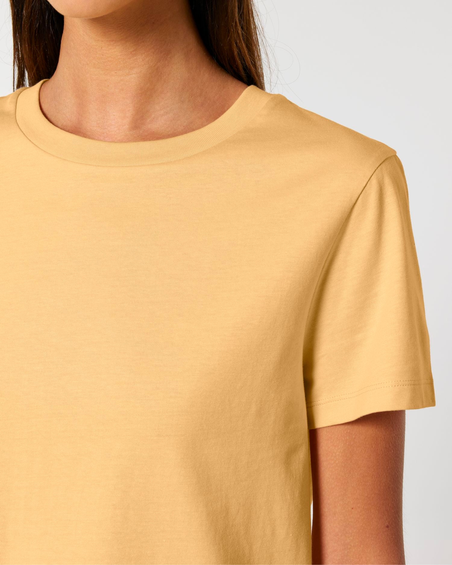 #Farbe_Nispero - C142