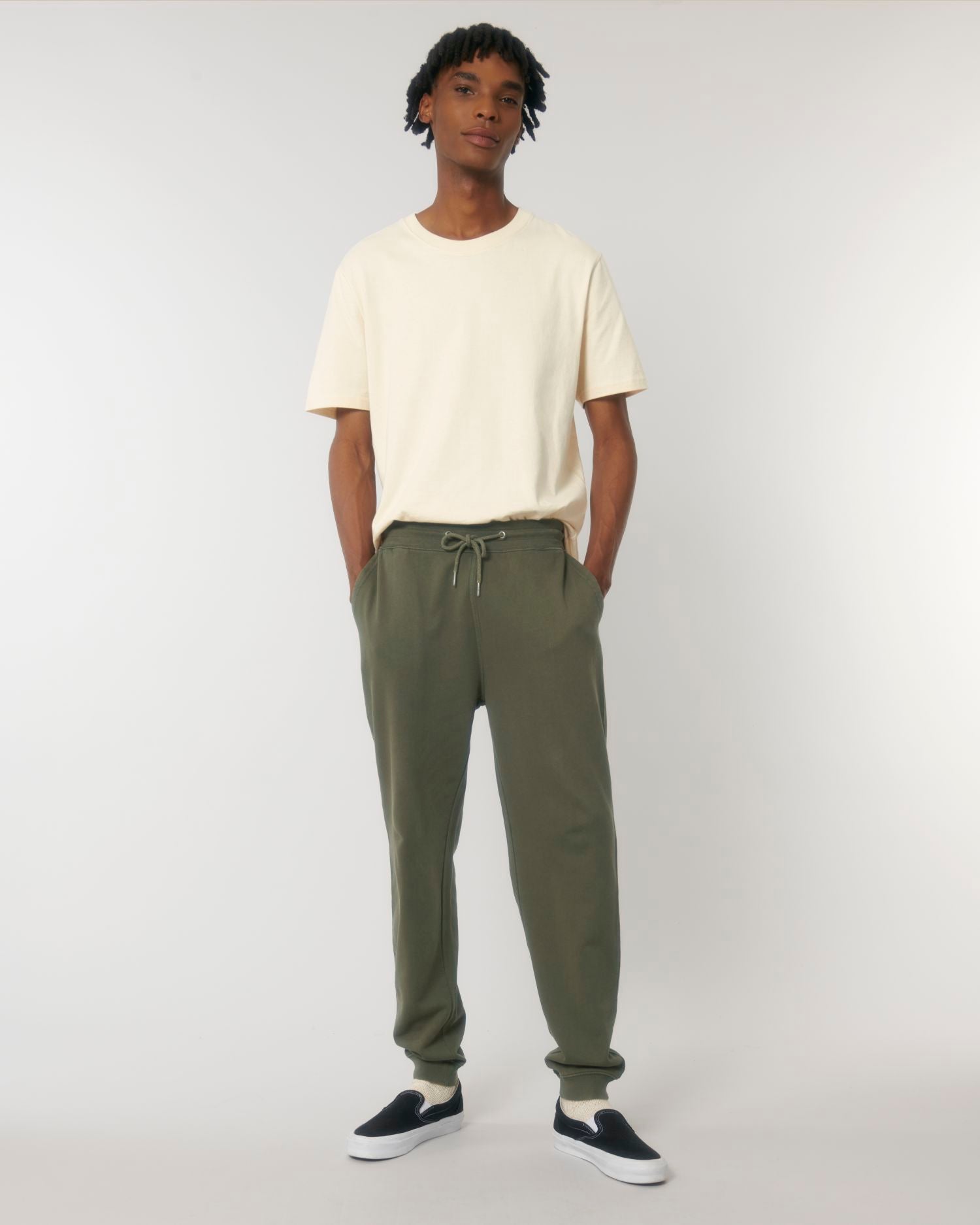 #Farbe_G. Dyed Khaki - C109