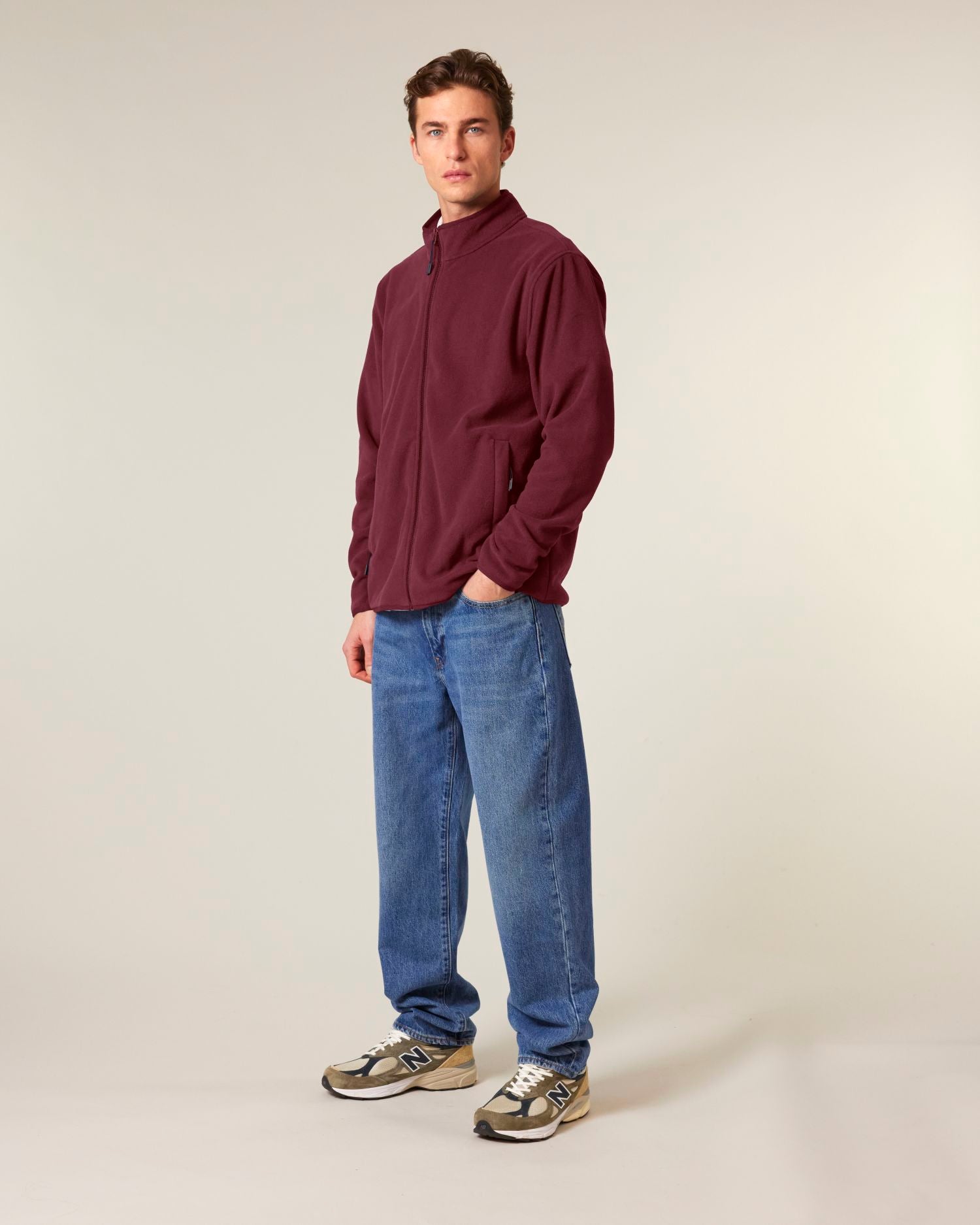 #Farbe_Burgundy - C244