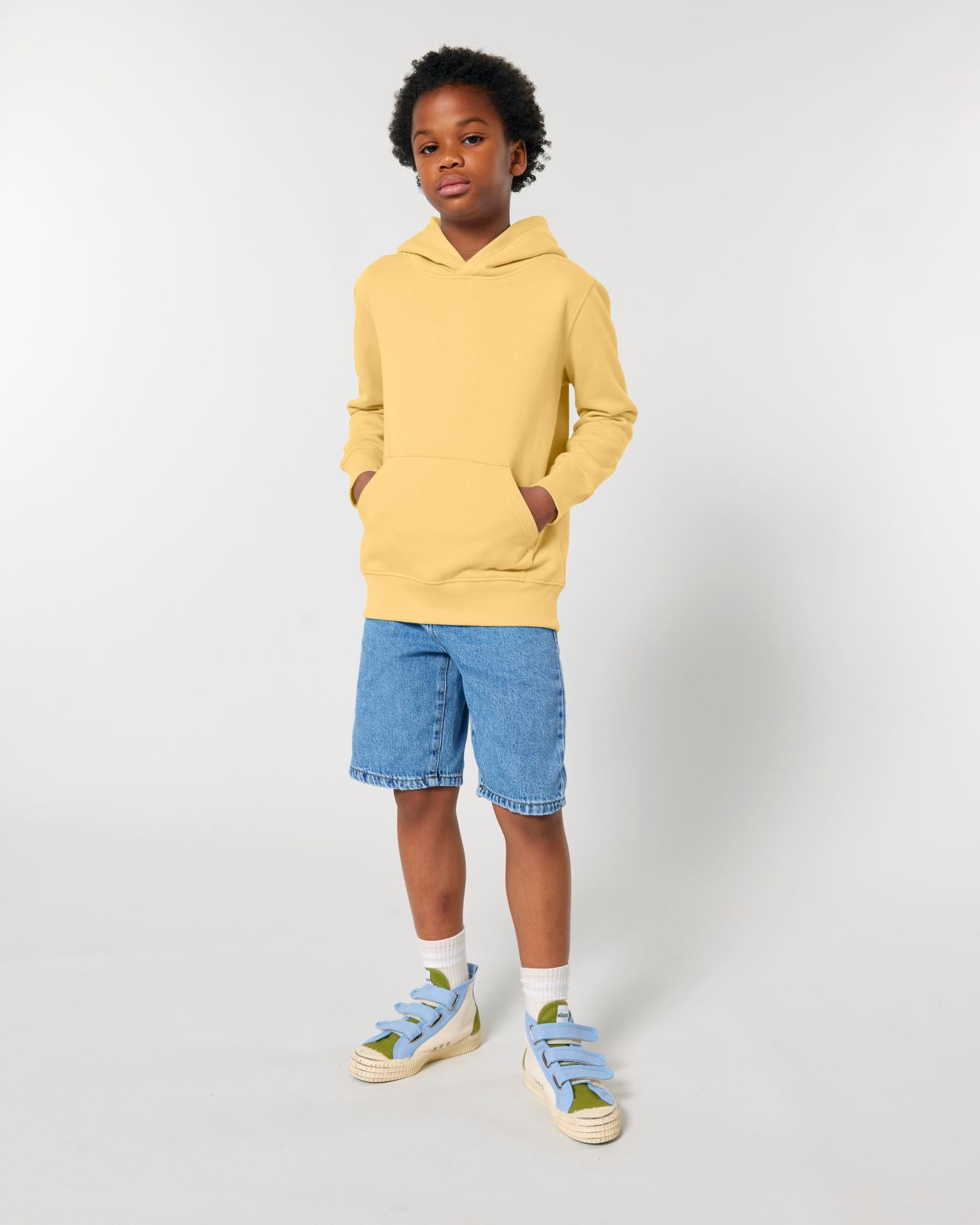 #Farbe_Viva Yellow - C356