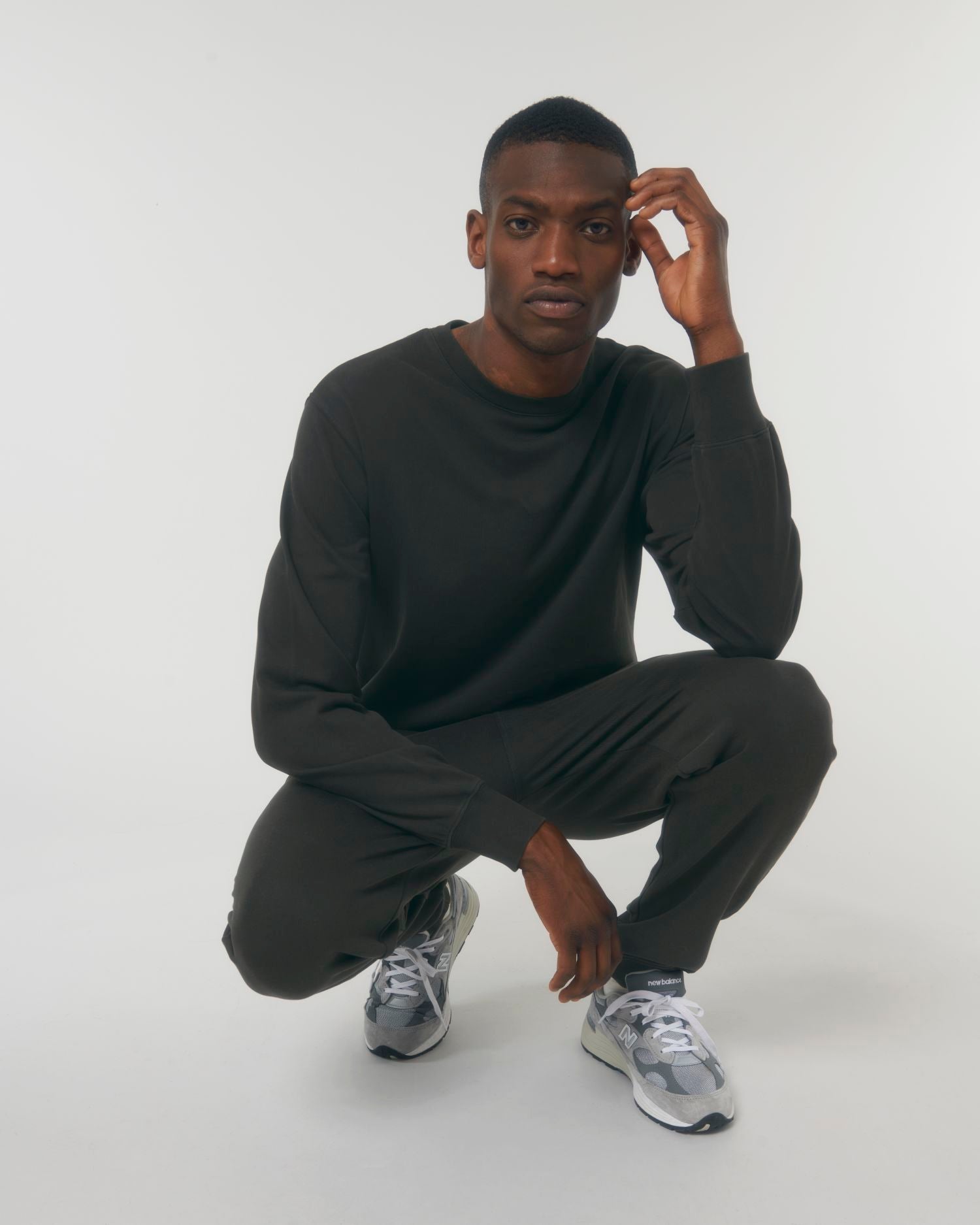 #Farbe_G. Dyed Black Rock - C140