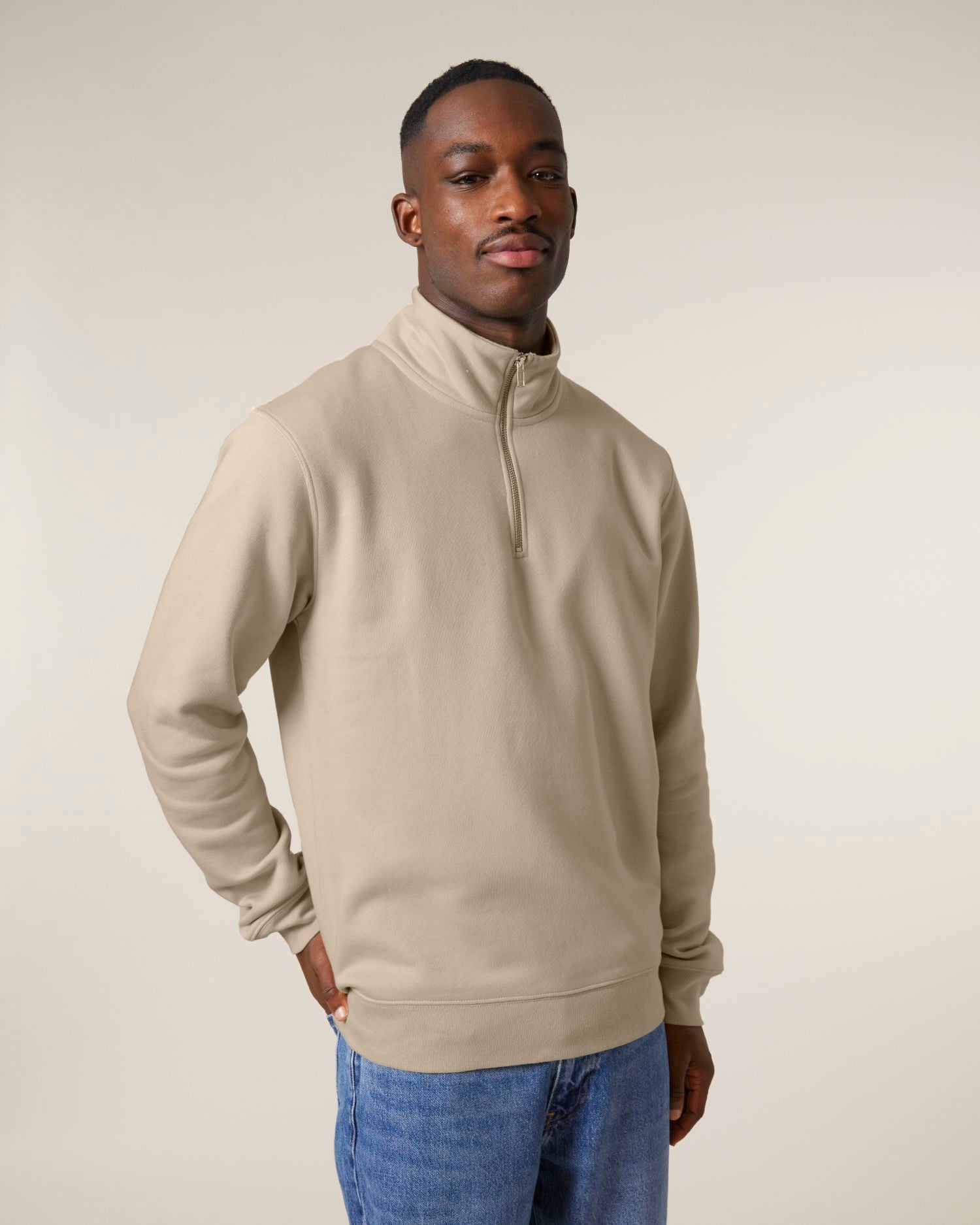 #Farbe_Desert Dust - C028