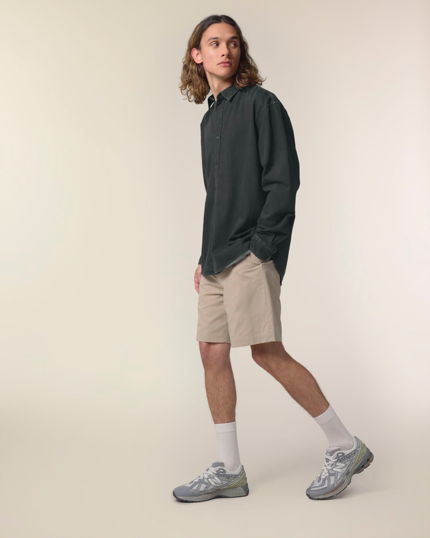 #Farbe_G. Dyed Black Rock - C140