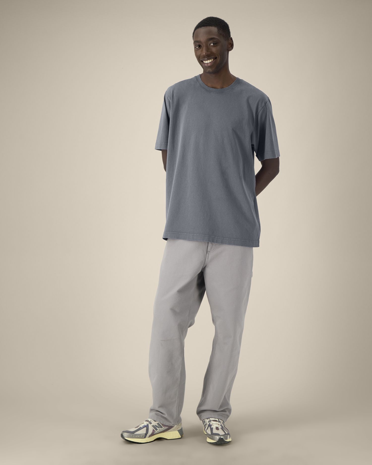 #Farbe_G. Dyed Anthracite - C162