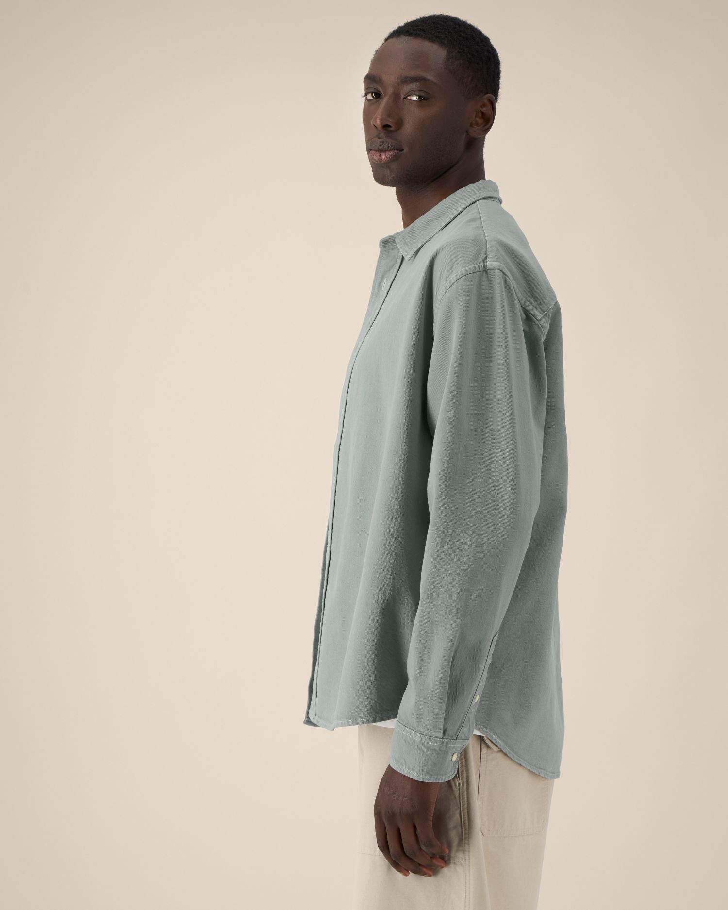 #Farbe_G. Dyed Misty Grey - C157