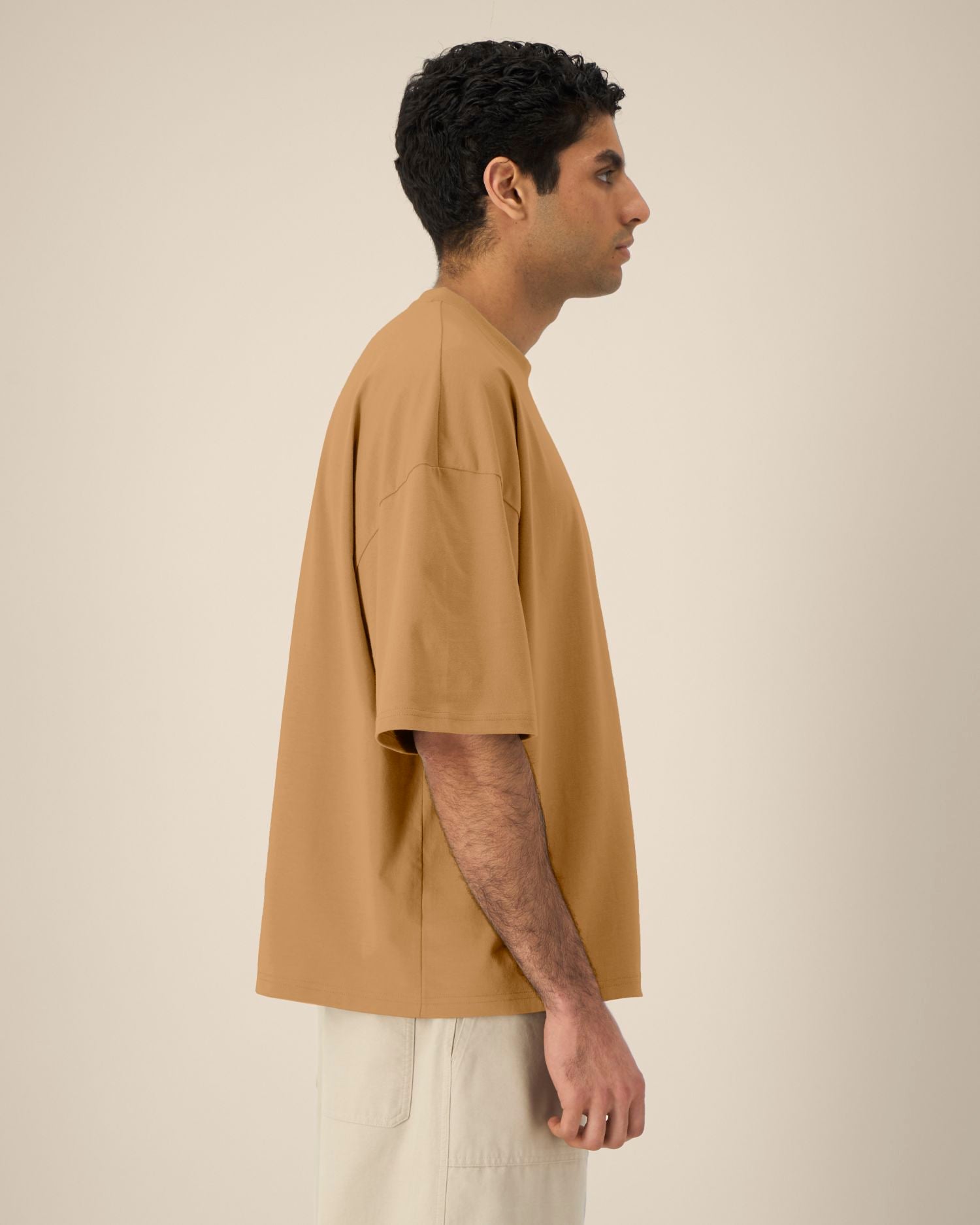 #Farbe_Grounded Beige - C152