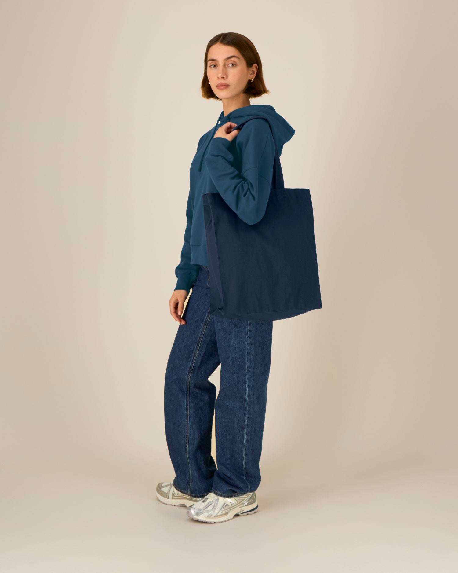 #Farbe_French Navy - C727