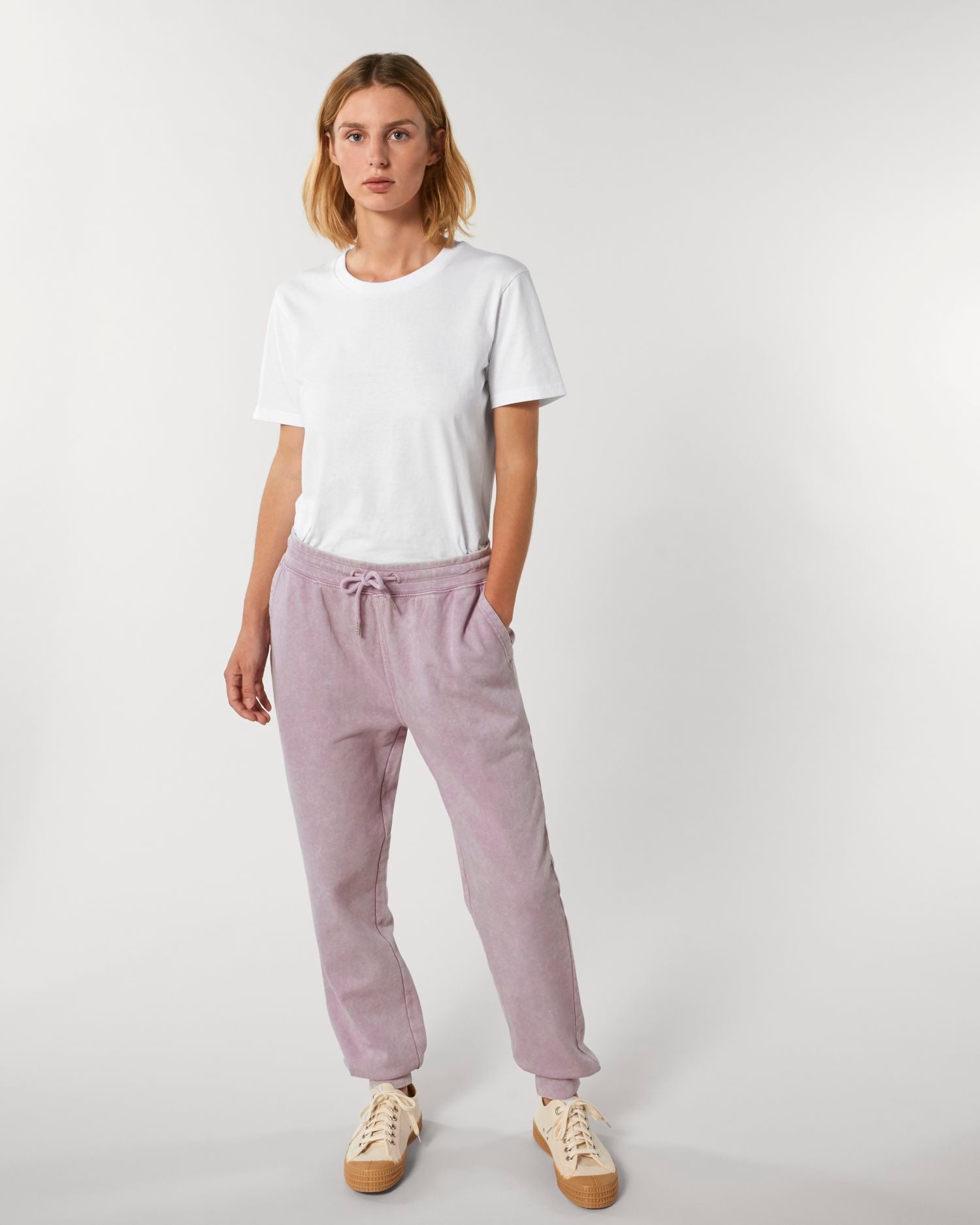 #Farbe_G. Dyed Aged Lilac Petal - C526