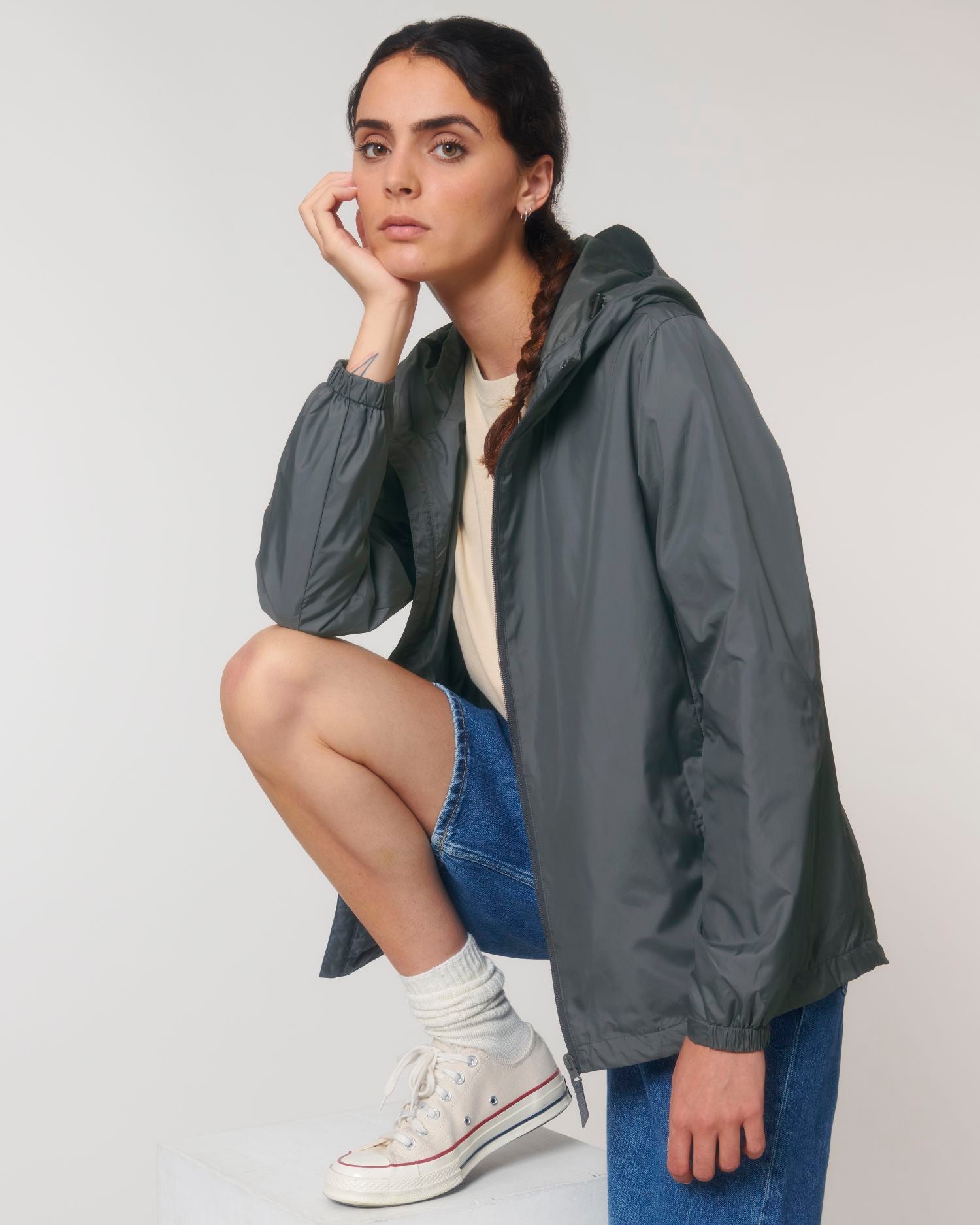 #Farbe_Deep Metal - C080