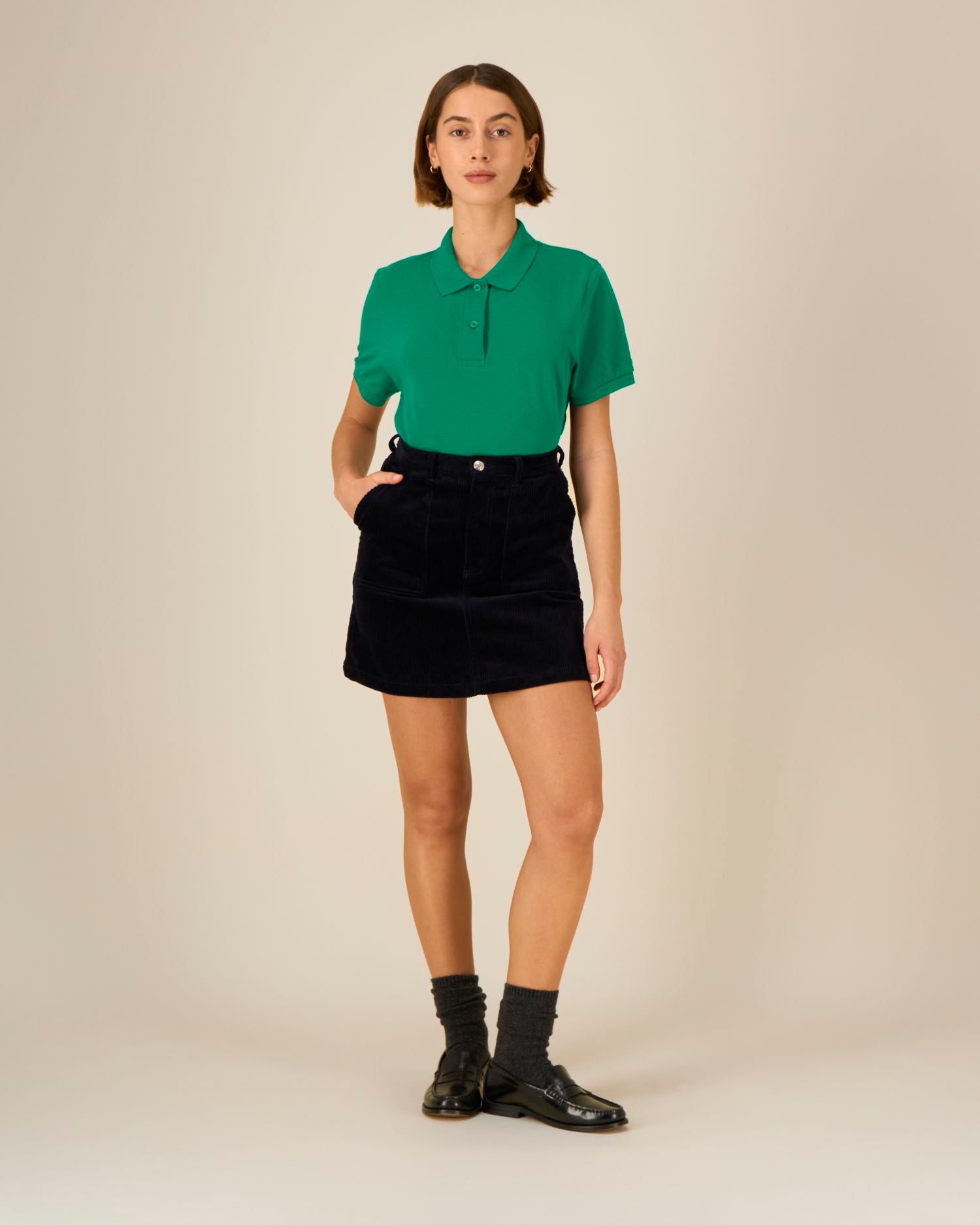 #Farbe_Verdant Green - C137