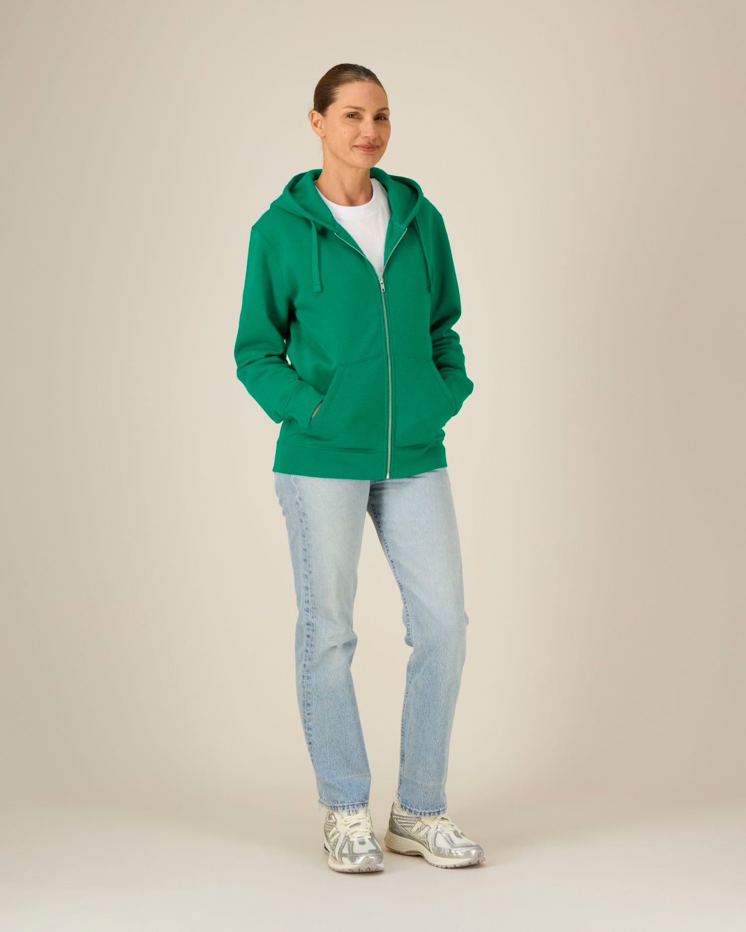 #Farbe_Verdant Green - C137