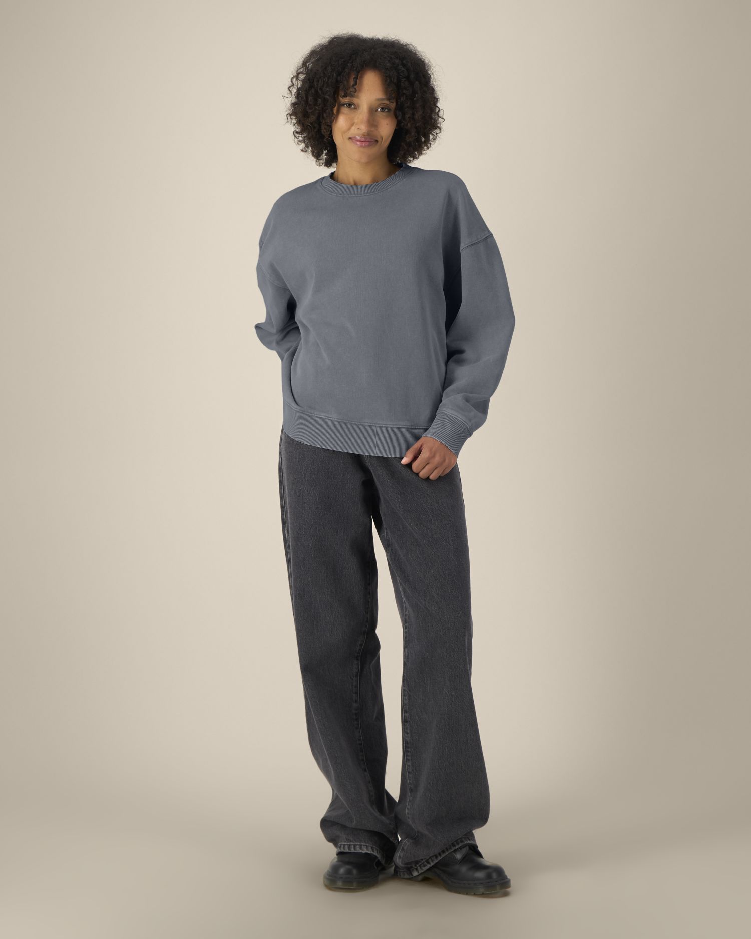 #Farbe_G. Dyed Anthracite - C162