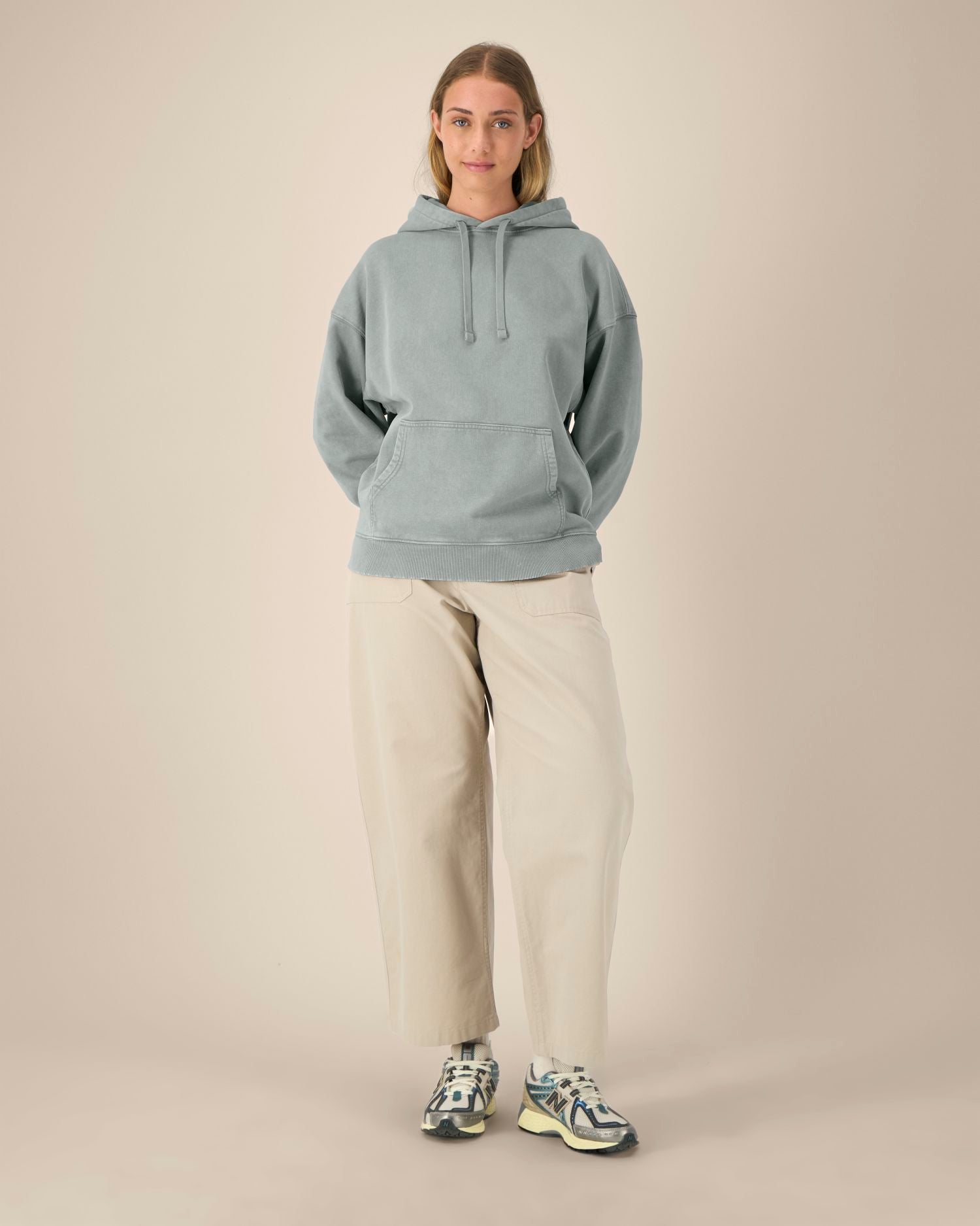 #Farbe_G. Dyed Misty Grey - C157