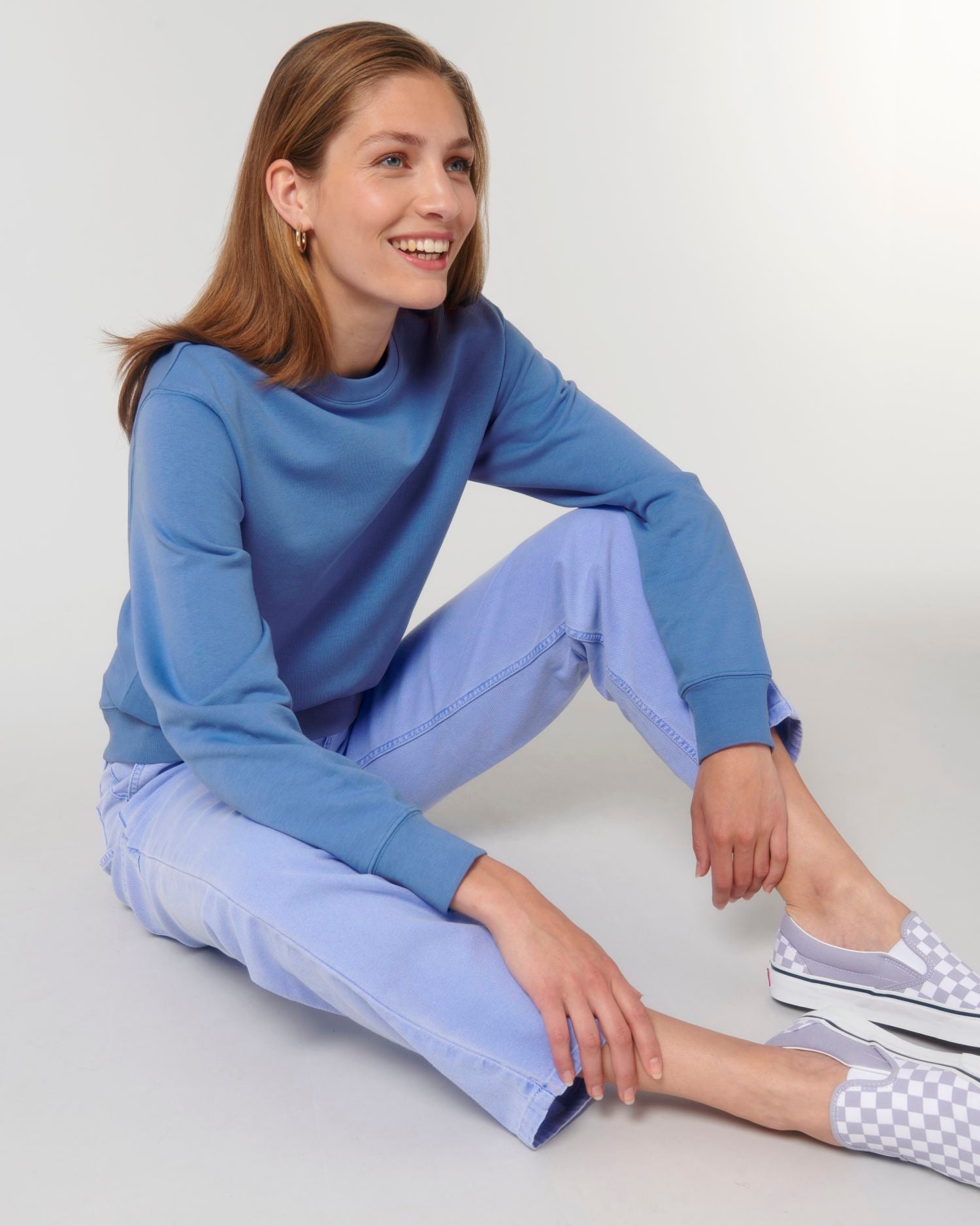 #Farbe_Bright Blue - C053