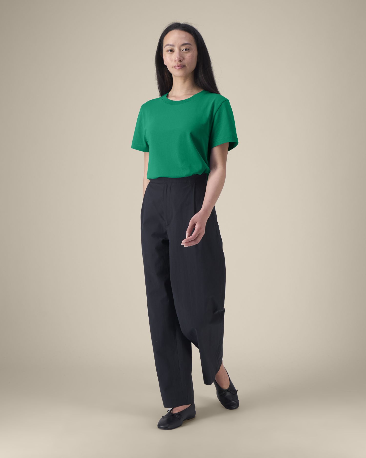 #Farbe_Verdant Green - C137