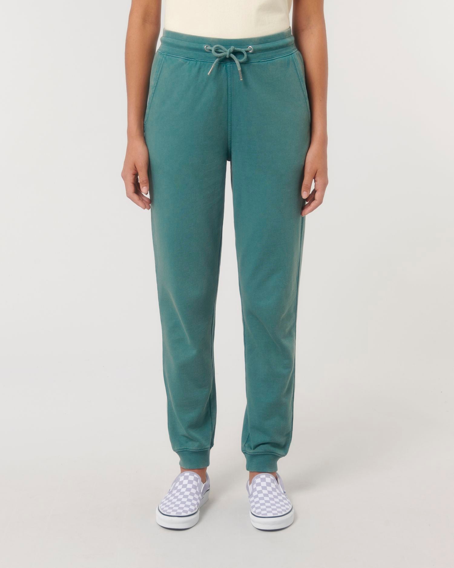 #Farbe_G. Dyed Hydro - C102