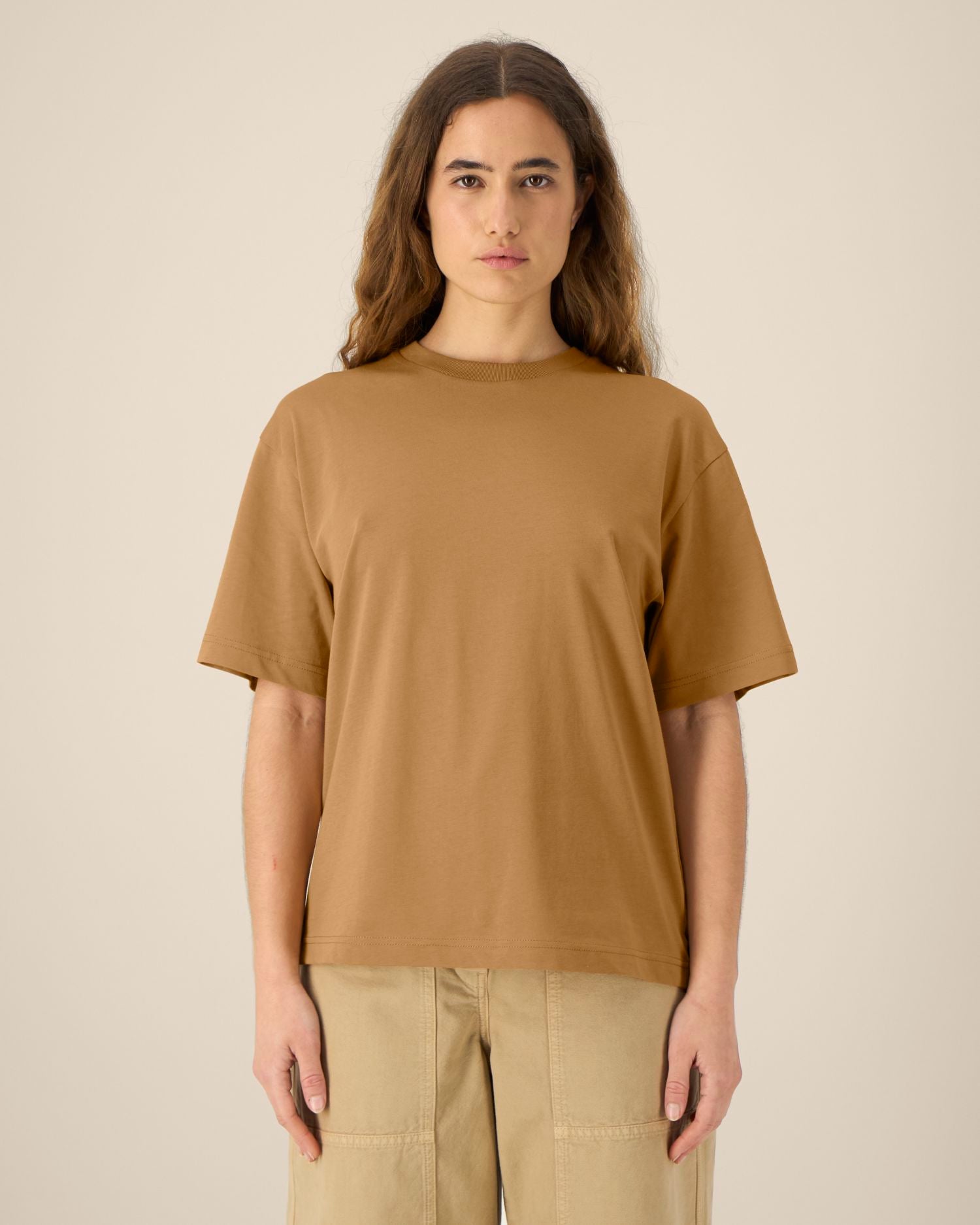 #Farbe_Grounded Beige - C152