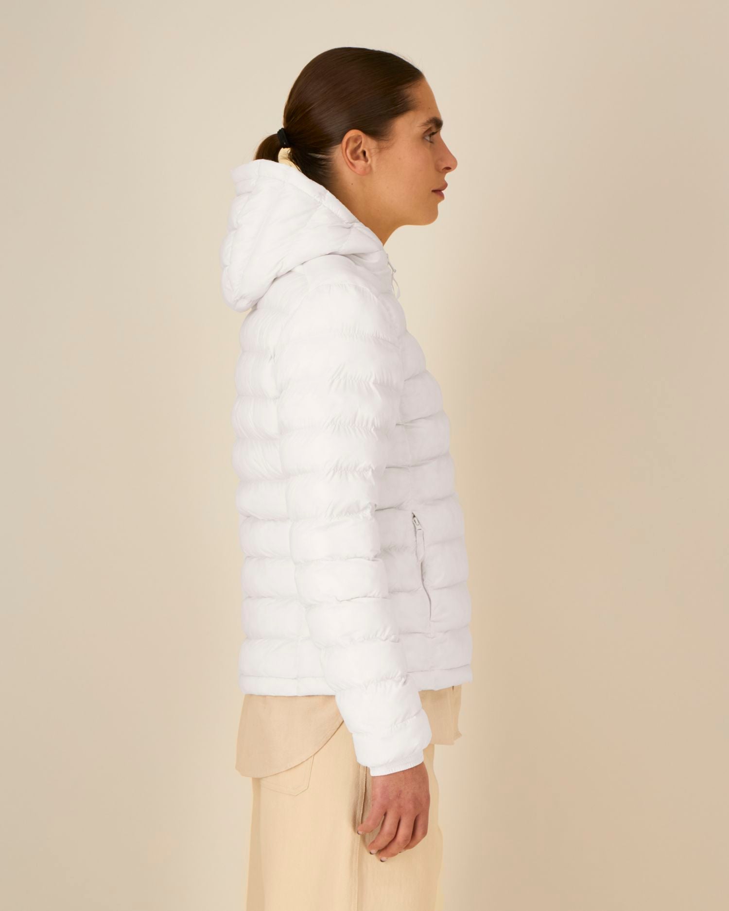 #Farbe_Off White - C018