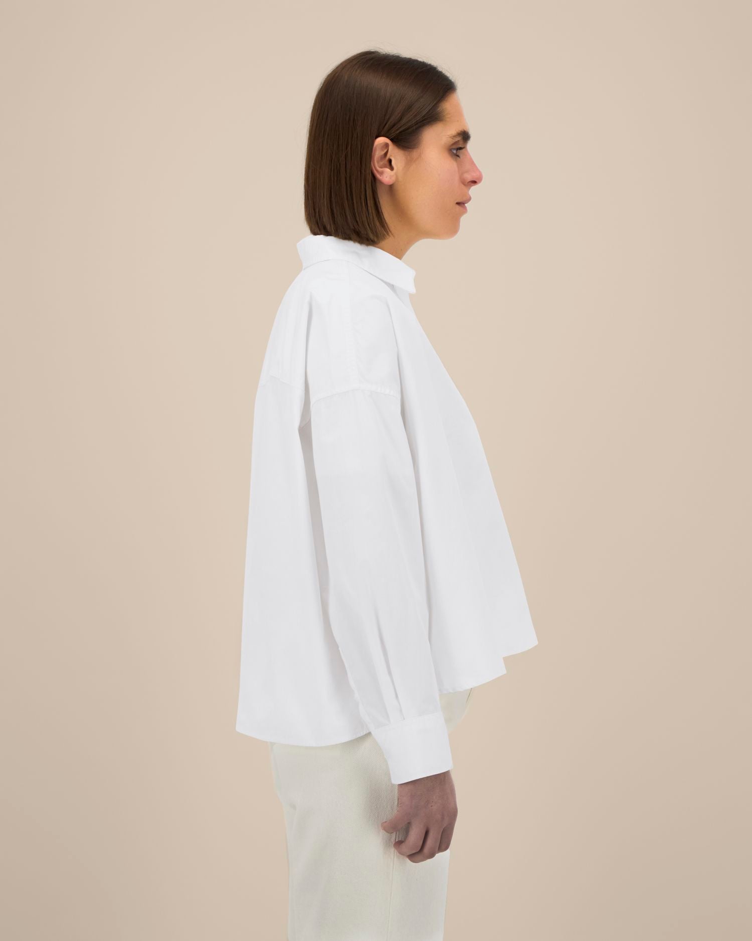 #Farbe_White - C001