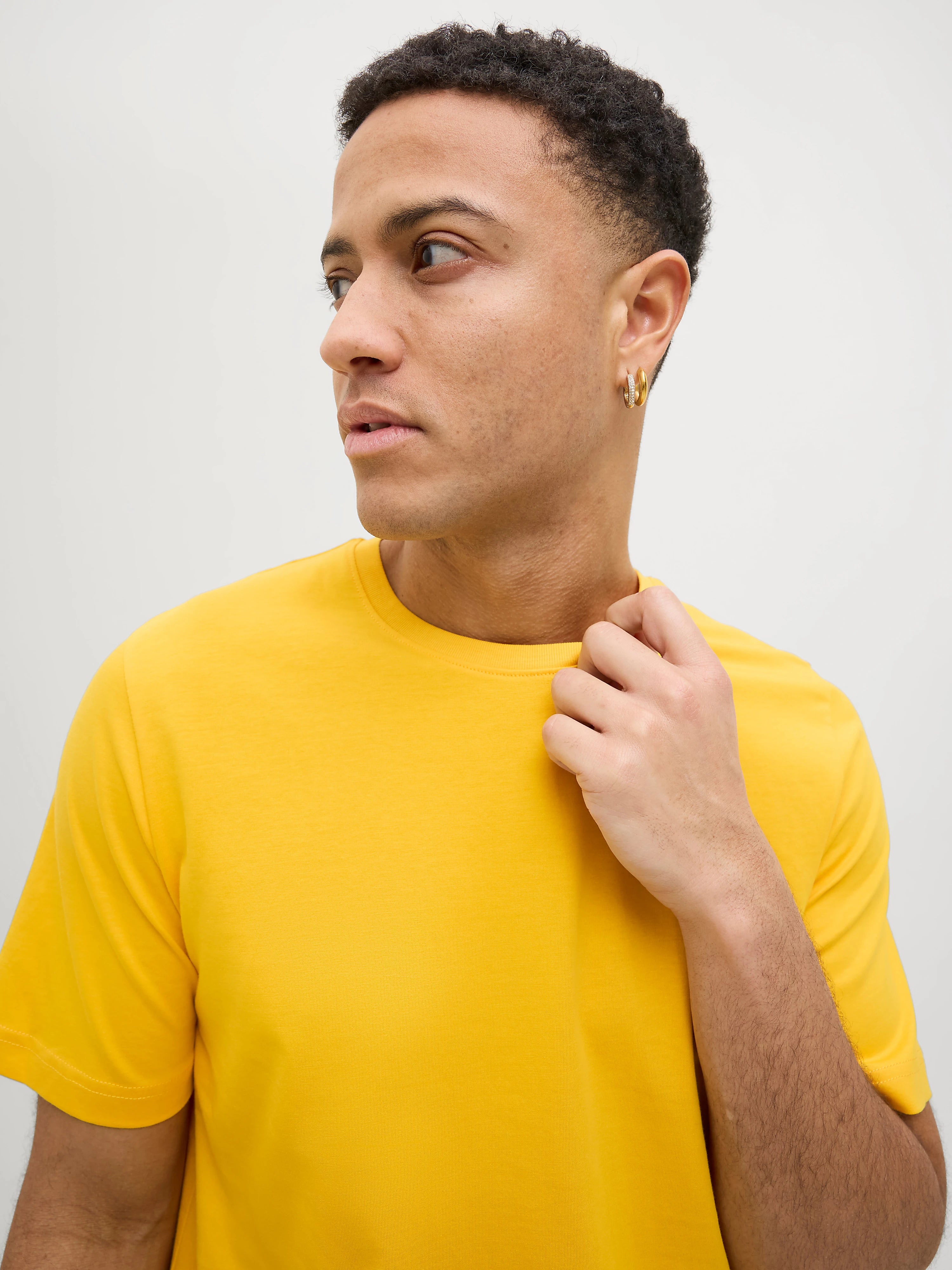 #Farbe_Spectra Yellow