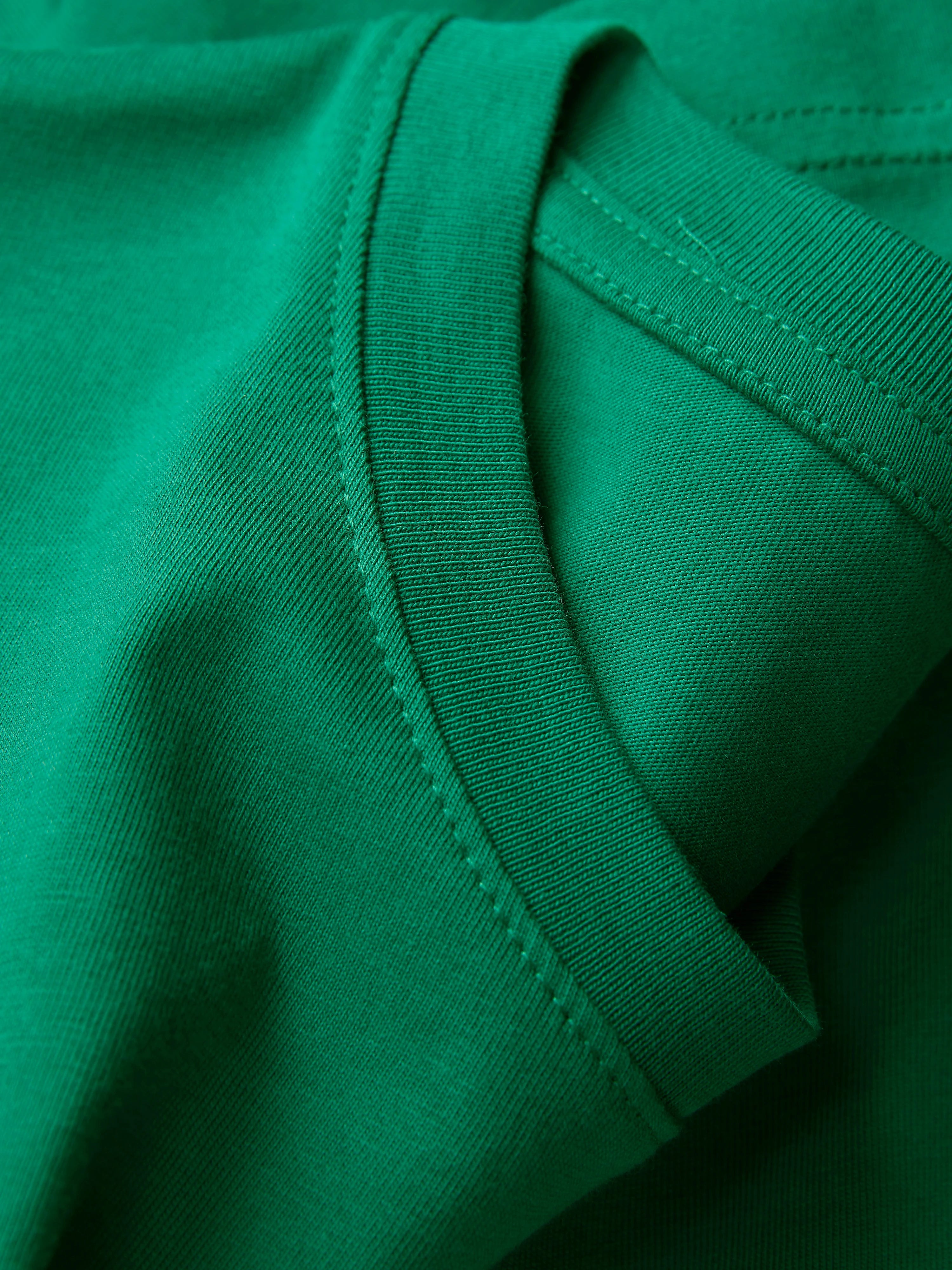 #Farbe_Alpine Green