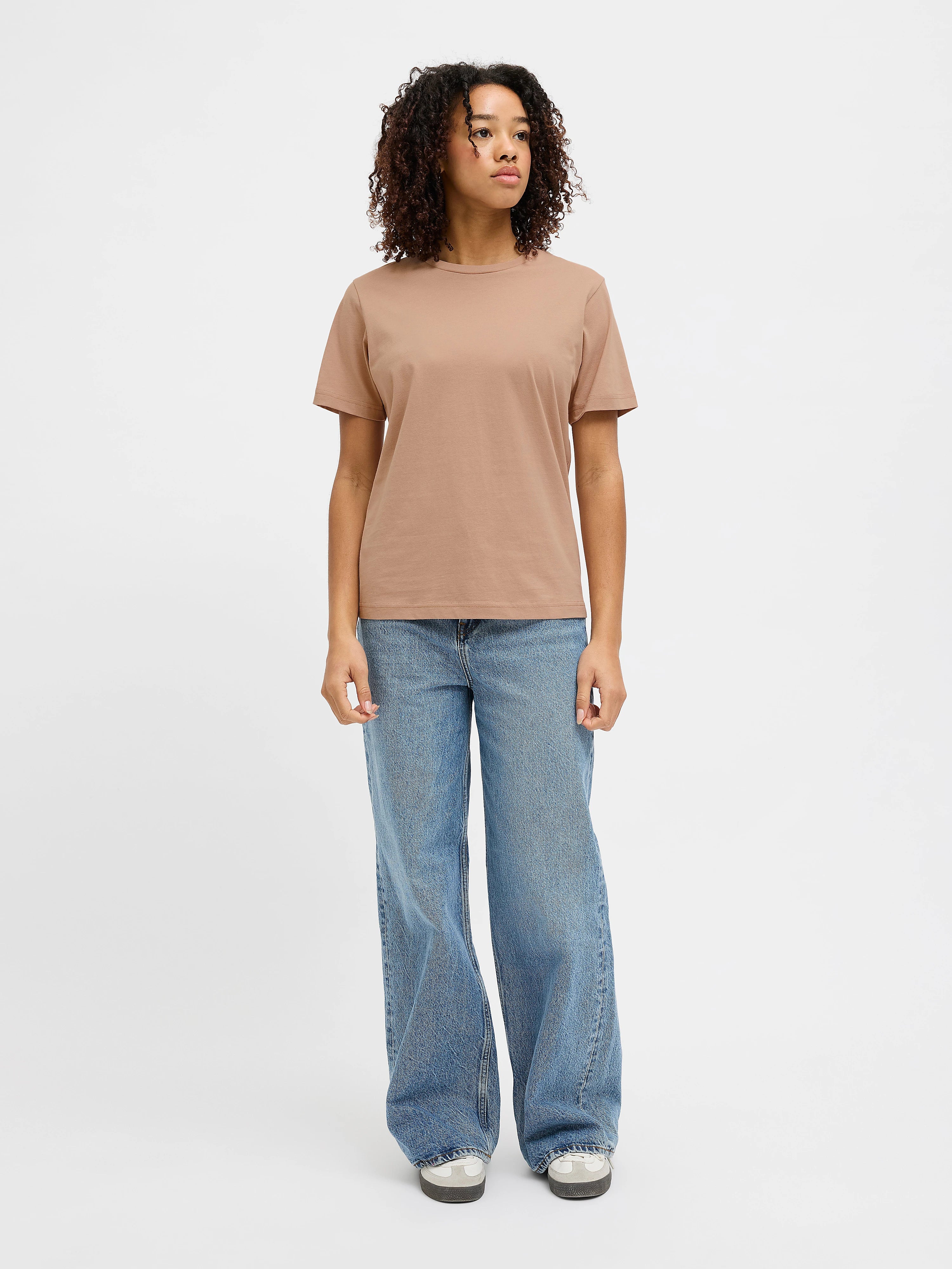 #Farbe_Warm Taupe Sand