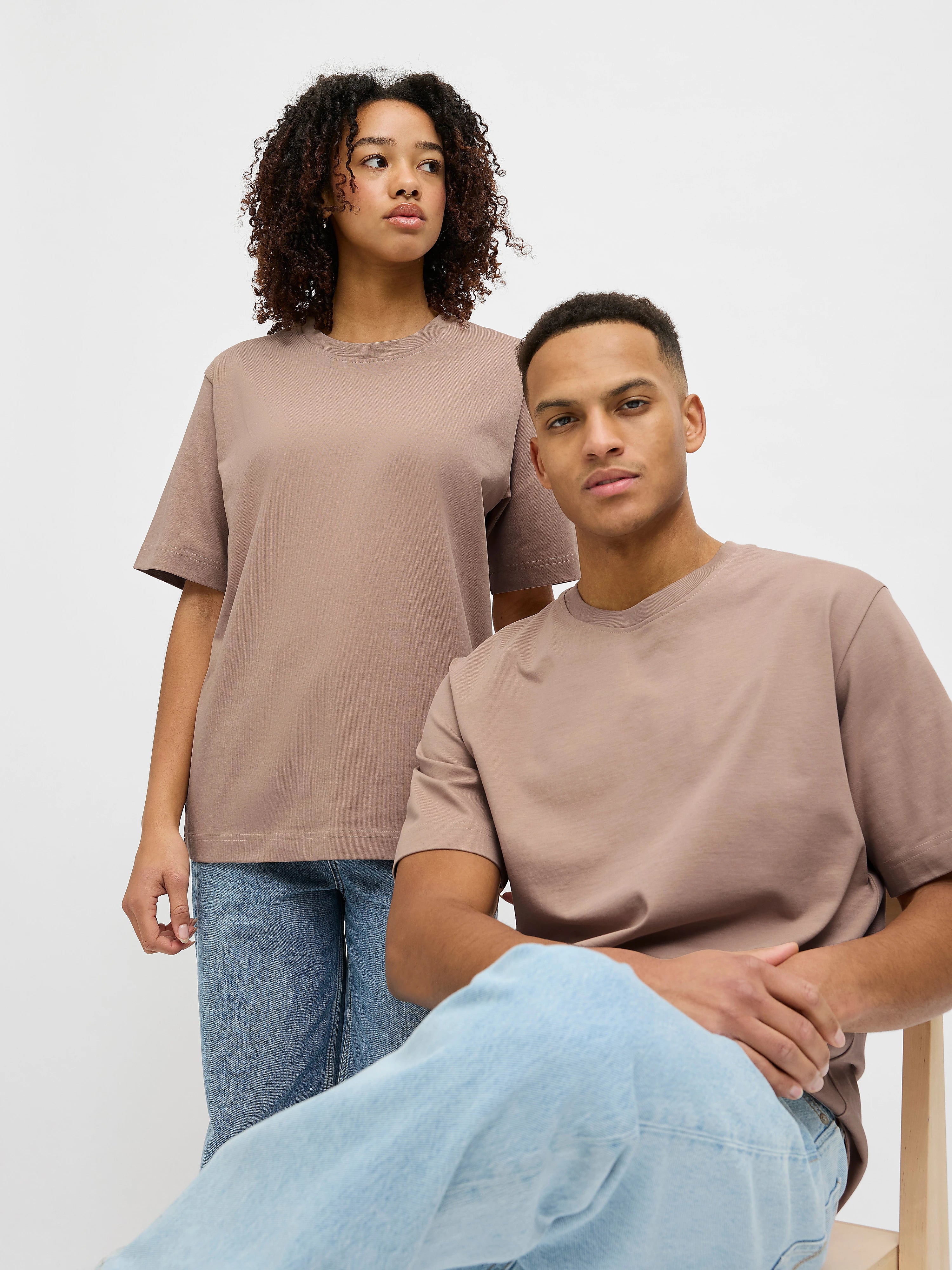 #Farbe_Warm Taupe Sand