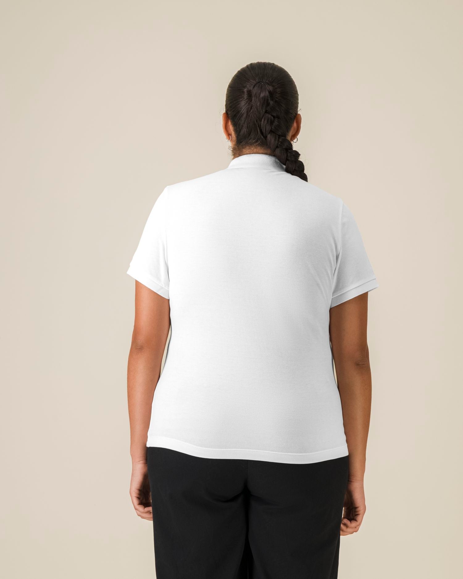 #Farbe_White - C001