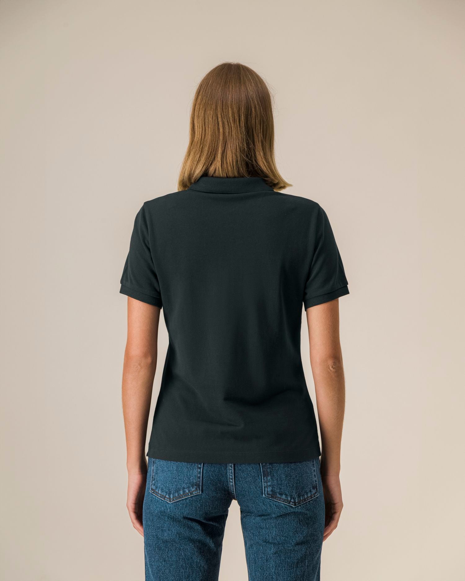 #Farbe_Black - C002