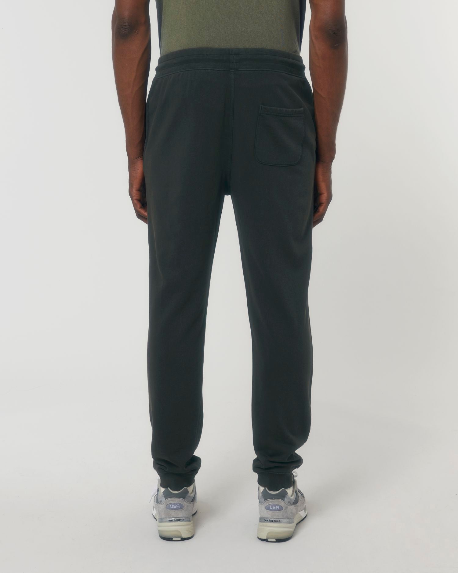 #Farbe_G. Dyed Black Rock - C140