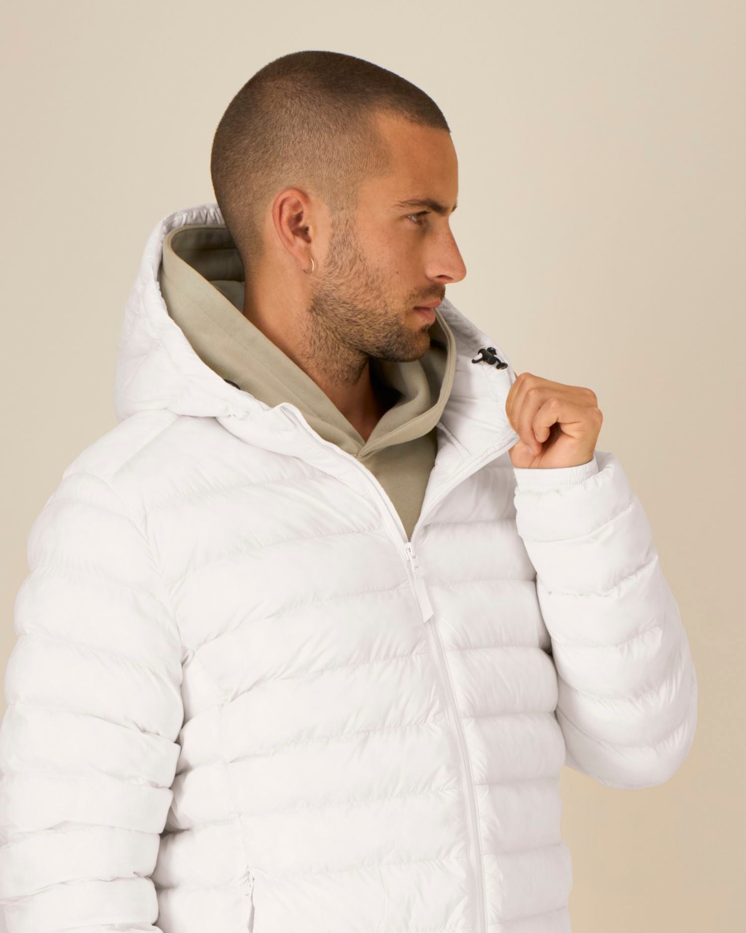 #Farbe_Off White - C018