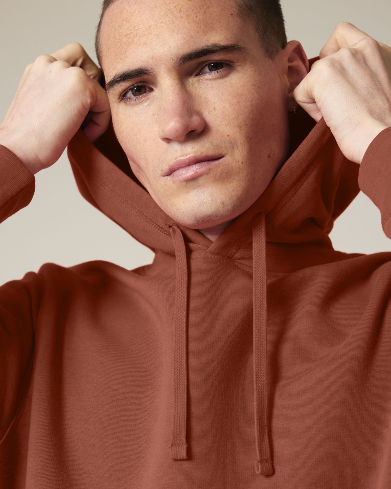 #Farbe_Heritage Brown - C730