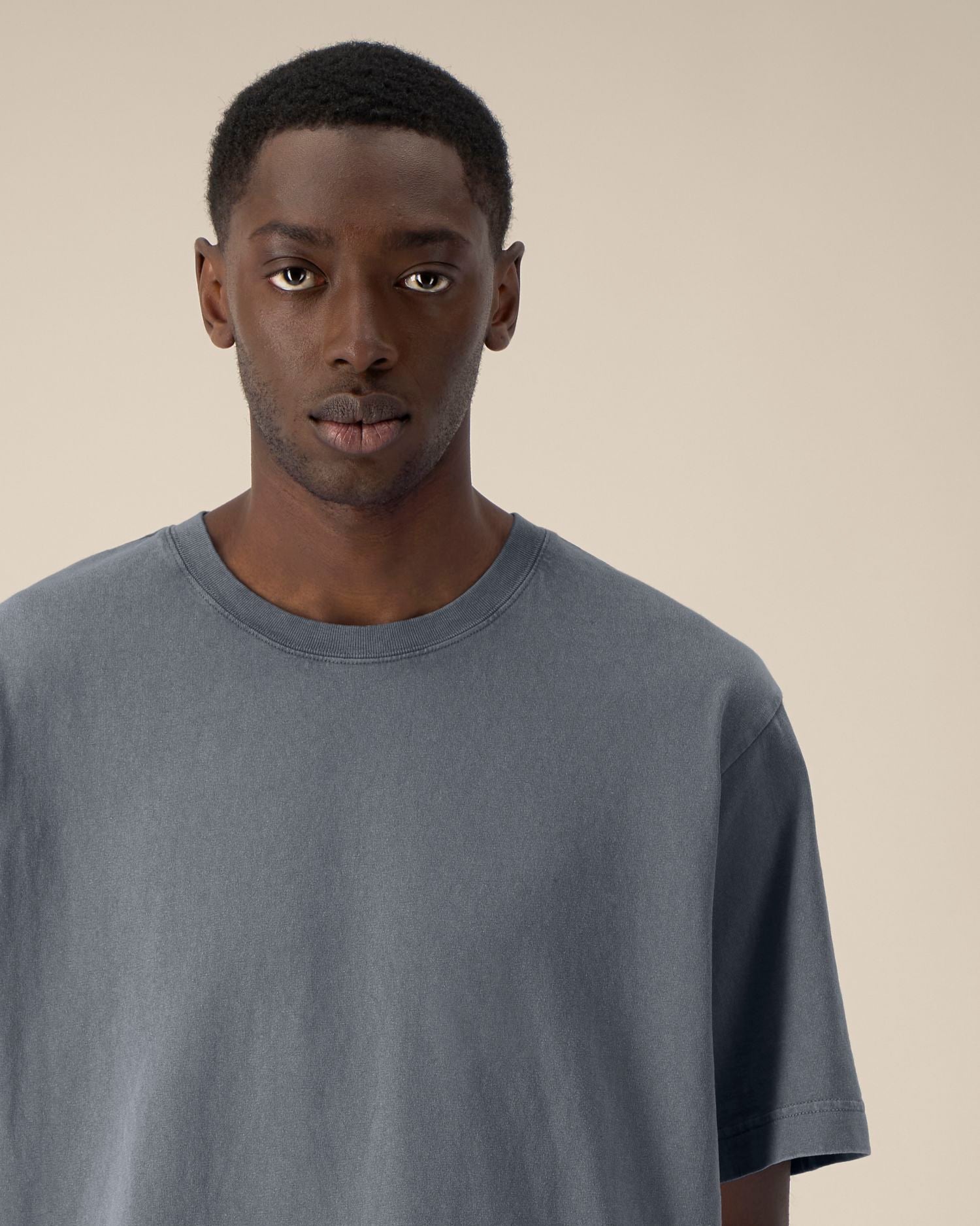 #Farbe_G. Dyed Anthracite - C162