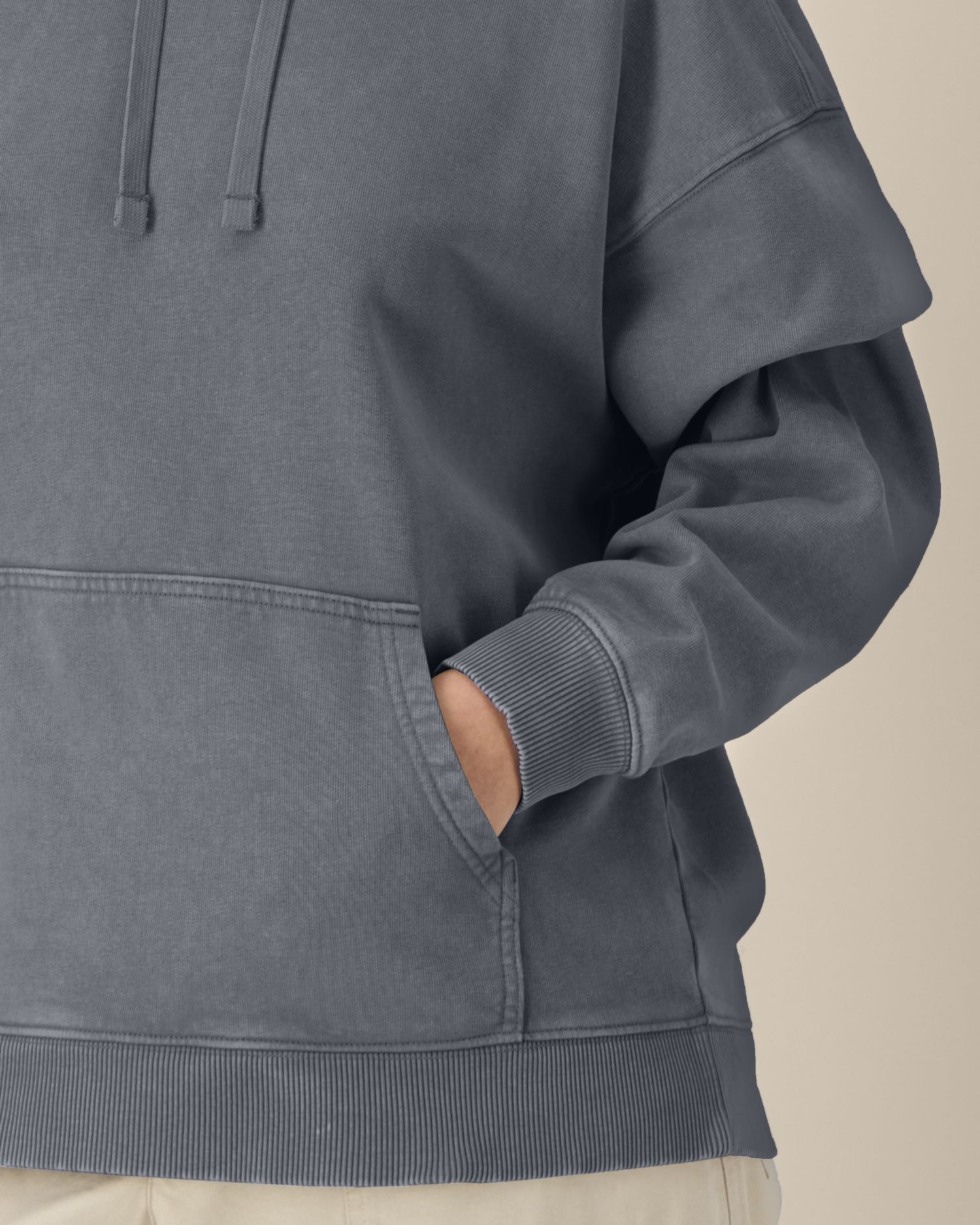 #Farbe_G. Dyed Anthracite - C162