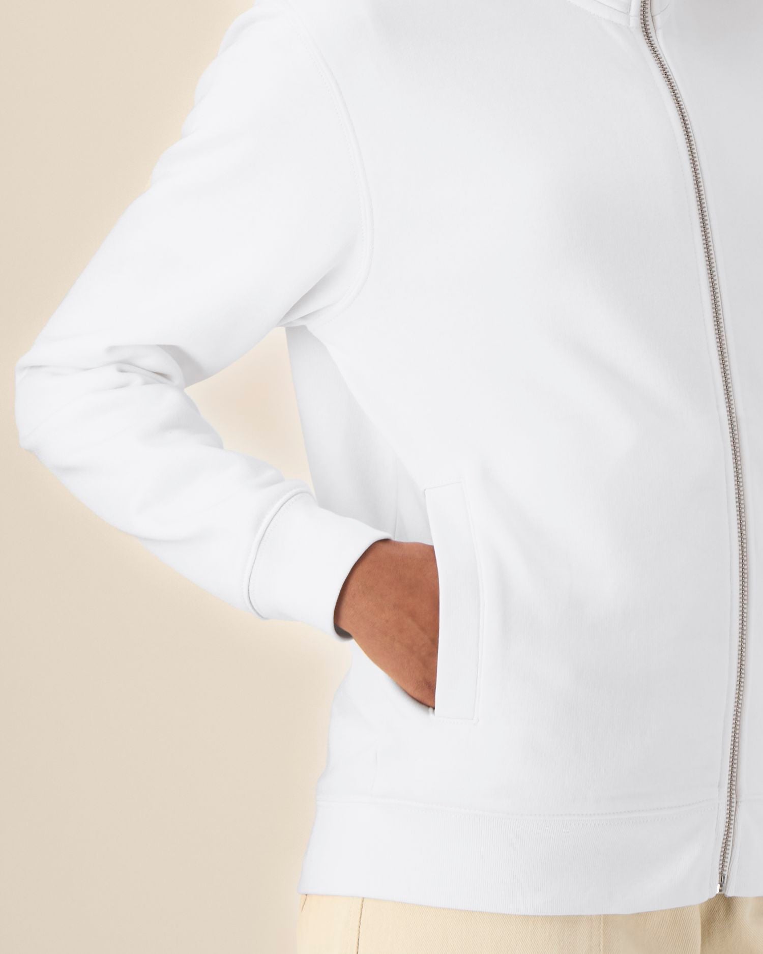 #Farbe_White - C001