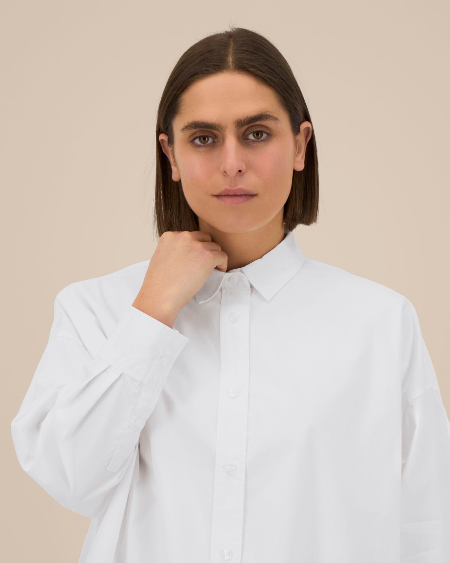 #Farbe_White - C001