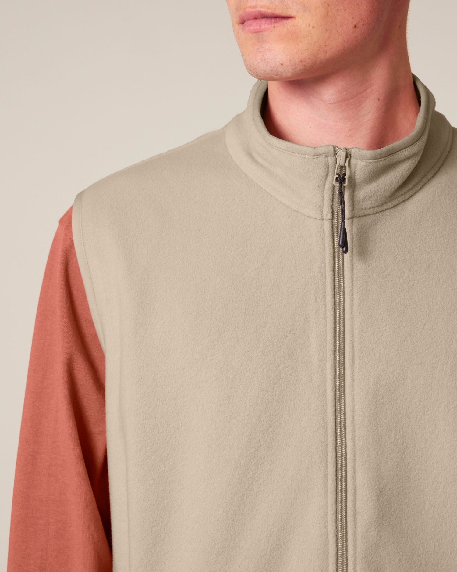 #Farbe_Desert Dust - C028